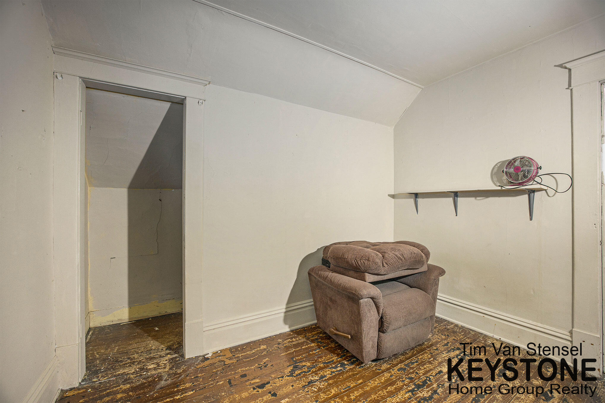 444 Barth Avenue SE
