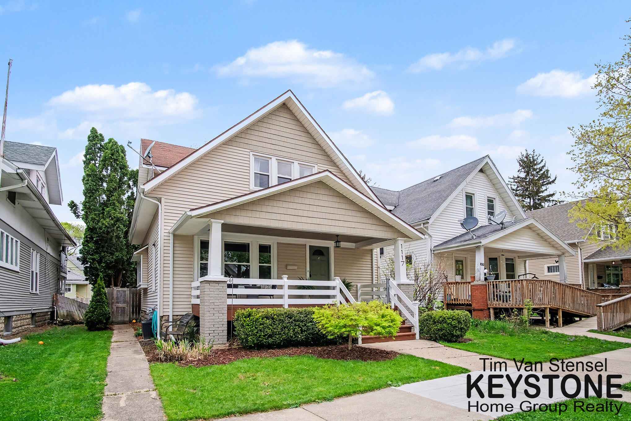 1117 Powers Avenue NW