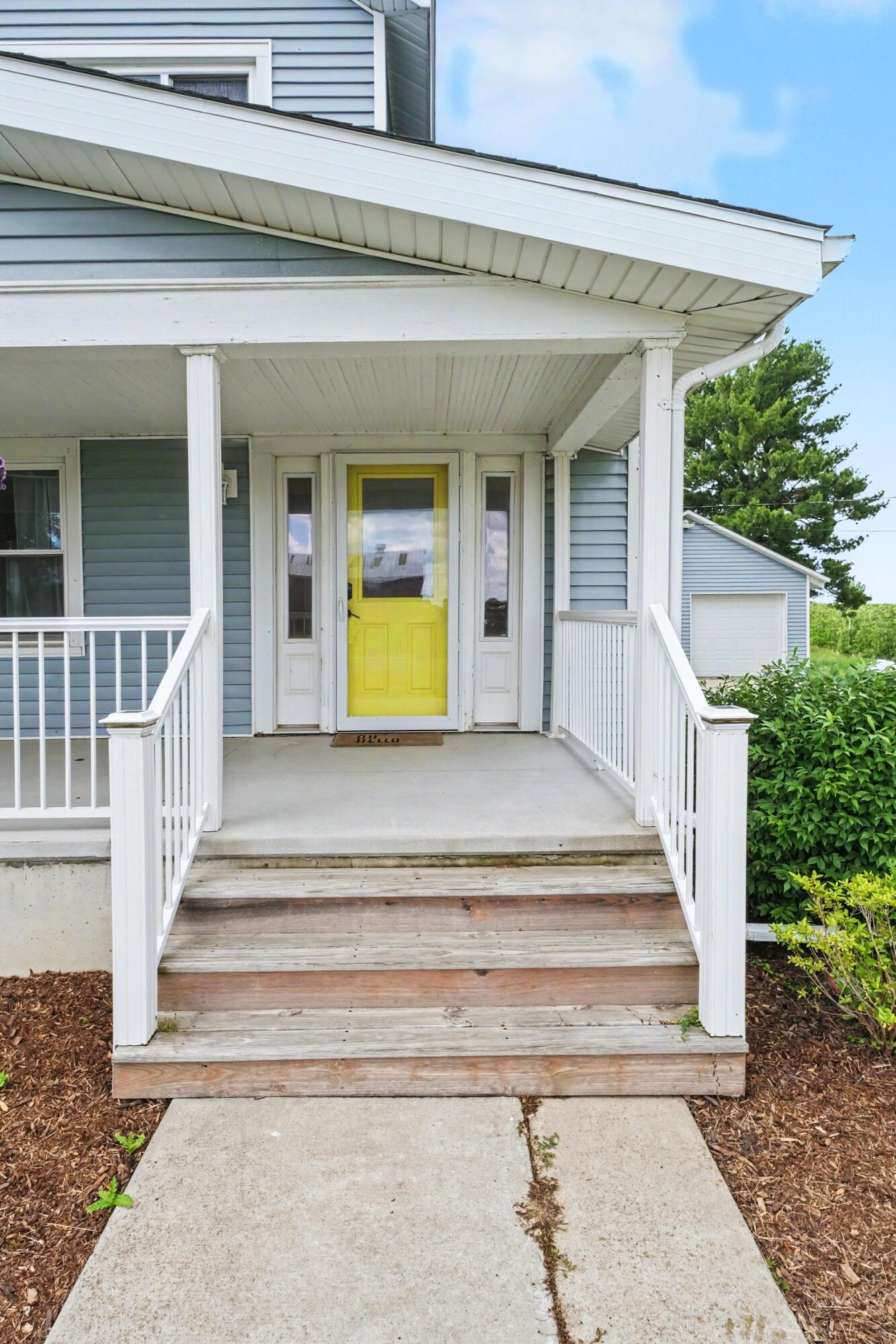 4331 10 Mile Road NW