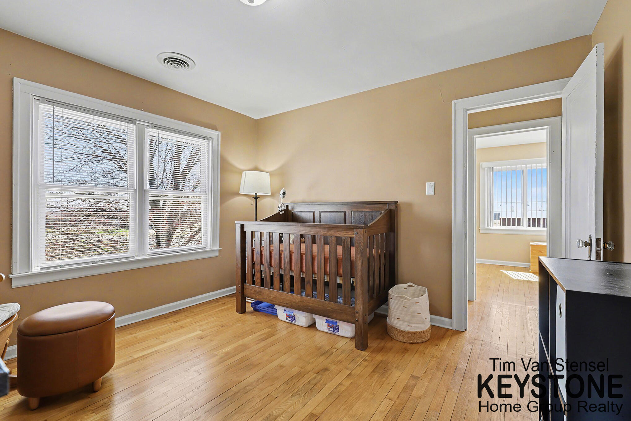 4331 10 Mile Road NW