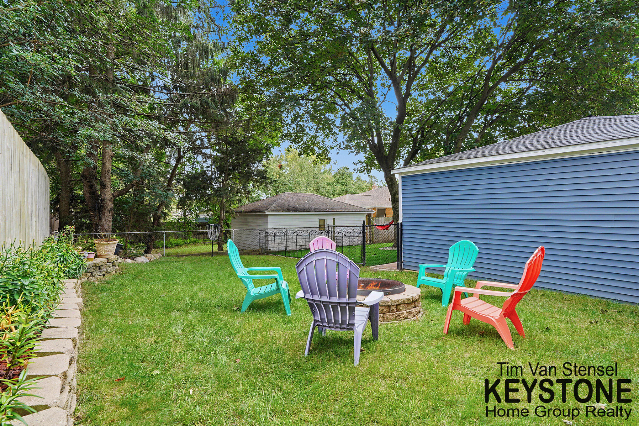 502 Tuttle Avenue NE