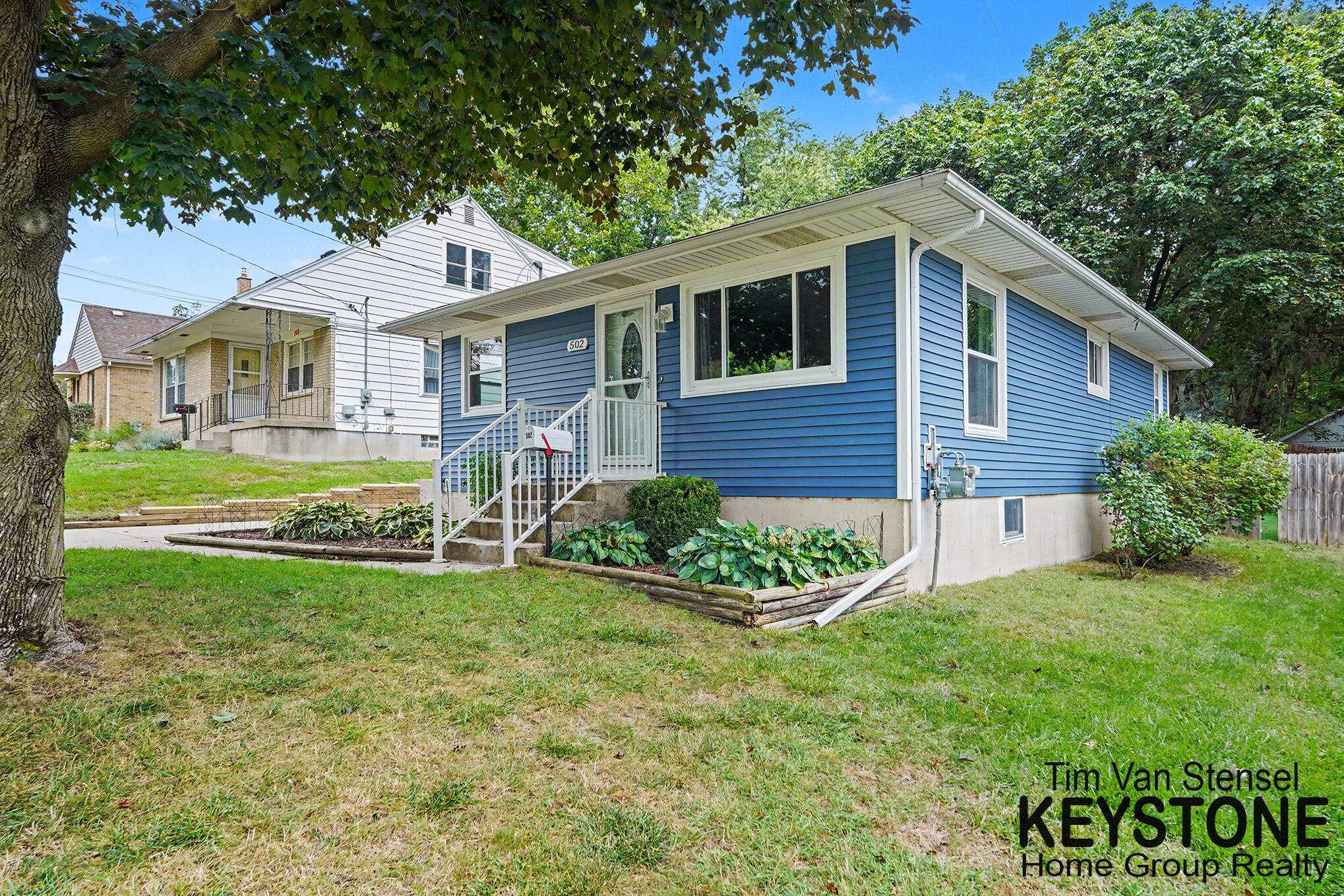 502 Tuttle Avenue NE