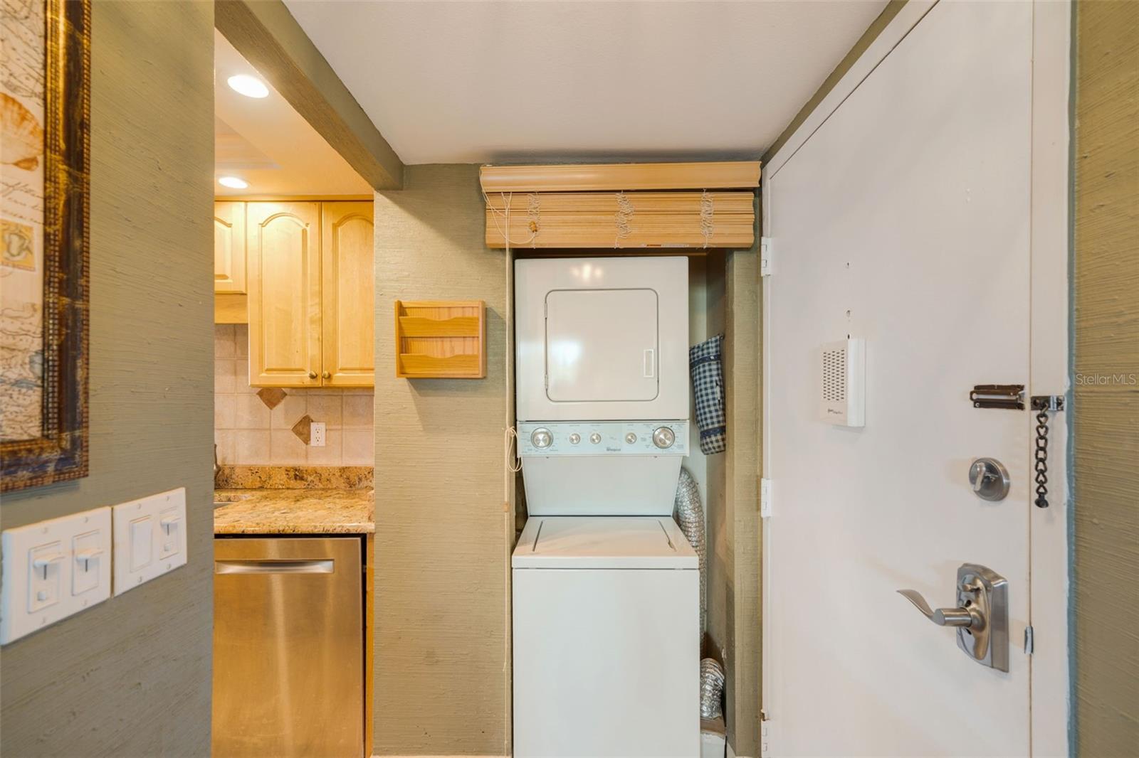 5855 MIDNIGHT PASS RD #318