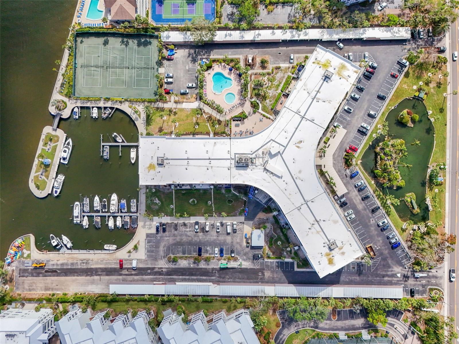 5855 MIDNIGHT PASS RD #327