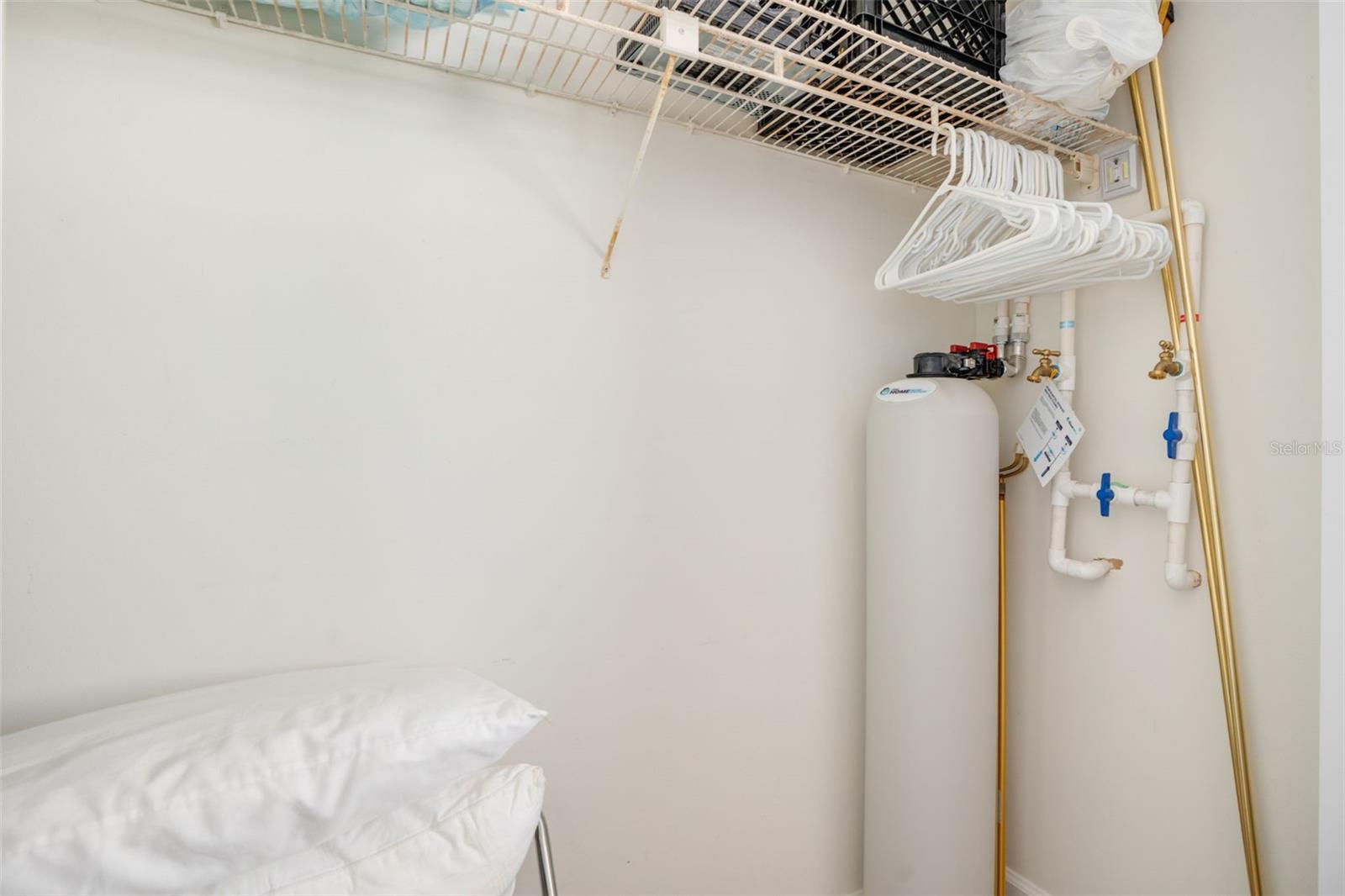 18304 GULF BLVD #105