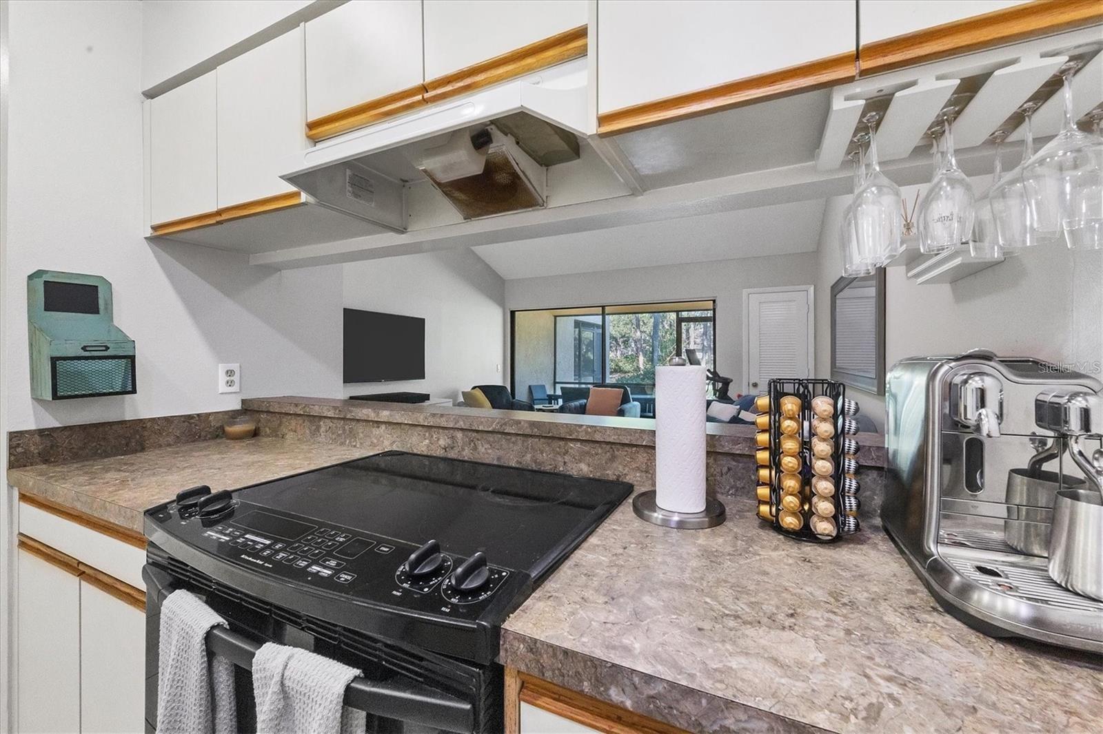 4717 WINSLOW BEACON #7