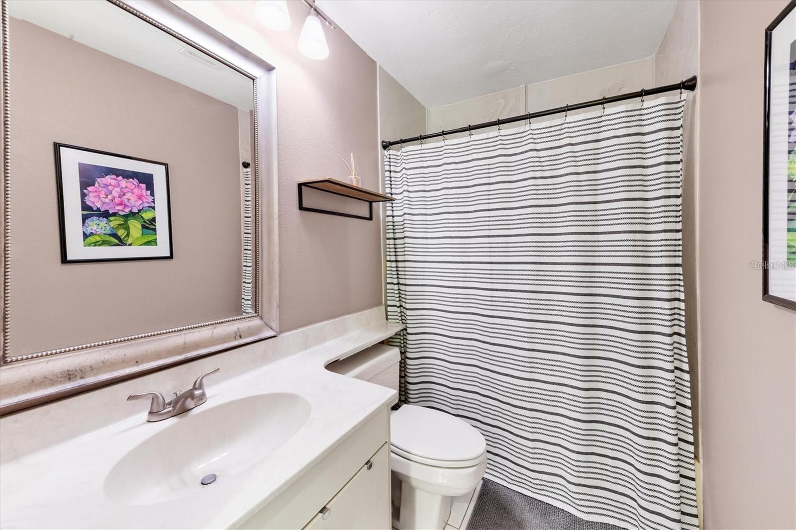 4717 WINSLOW BEACON #7