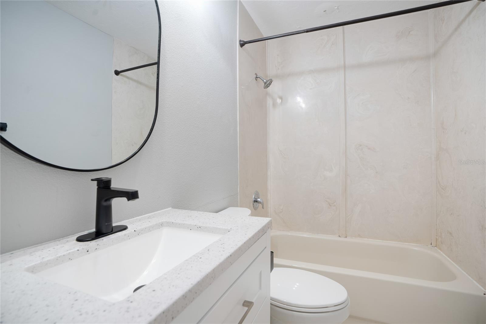 4717 WINSLOW BEACON #7