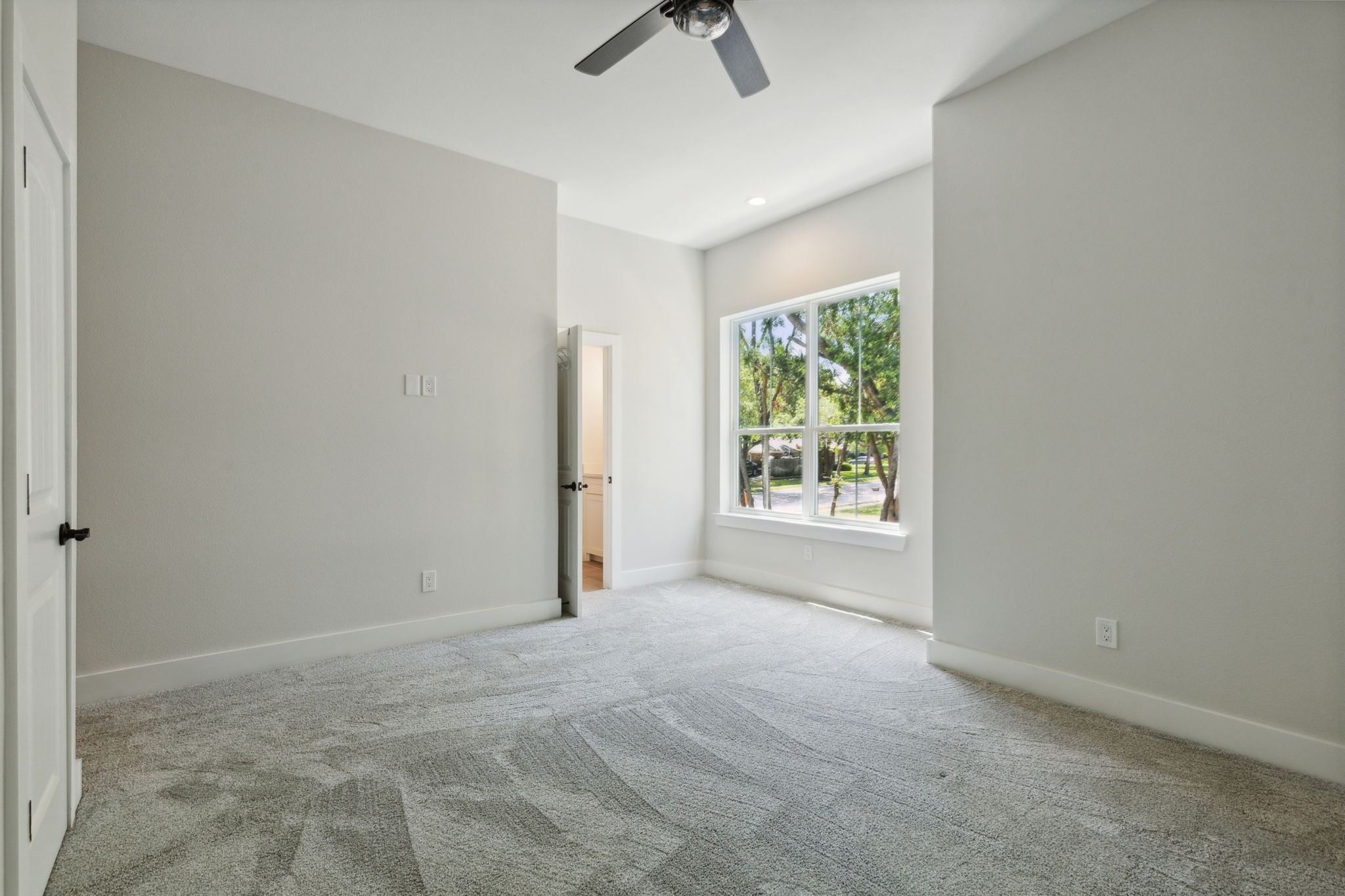 117 S Moore Road