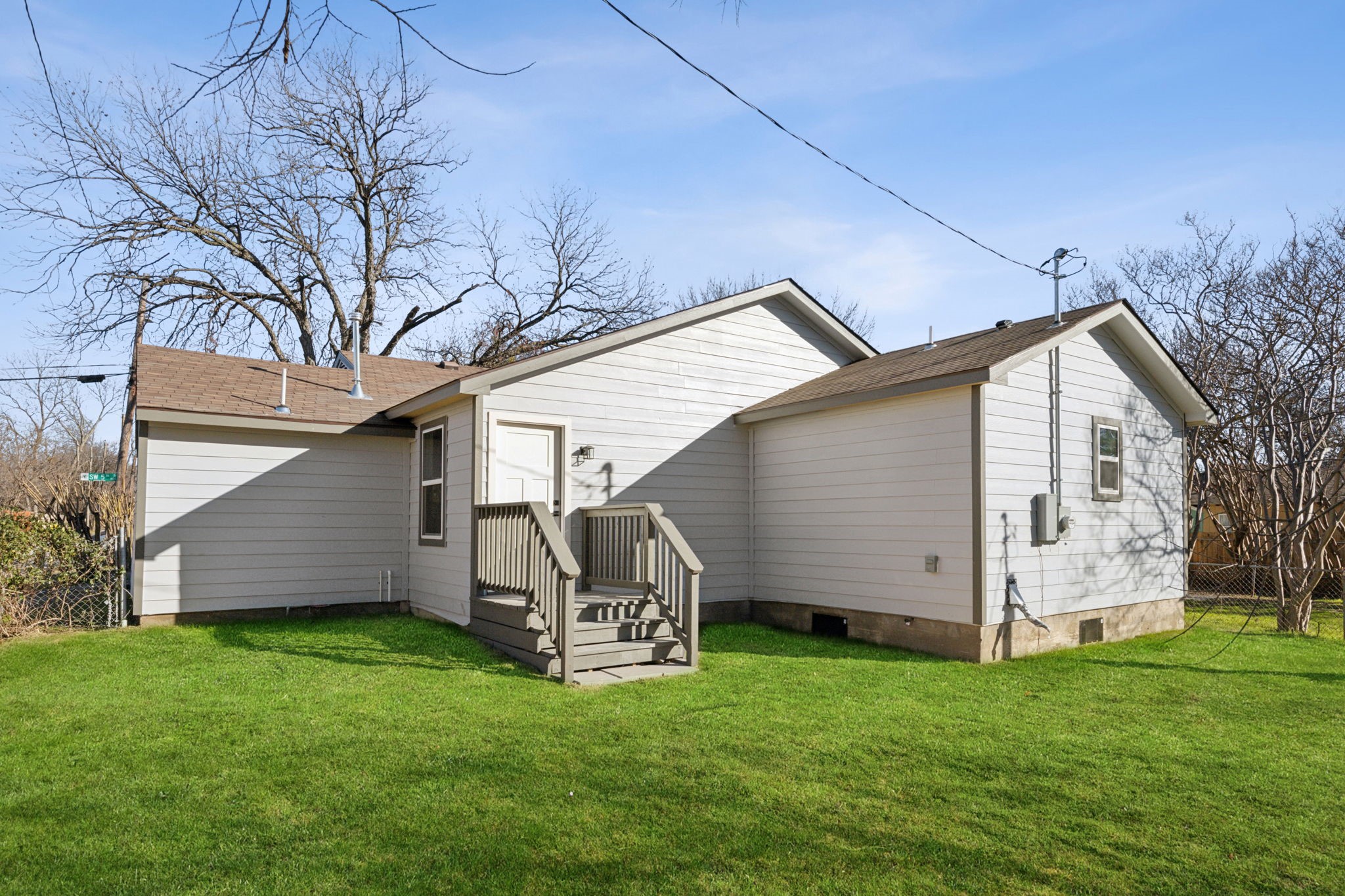 401 SW 5th