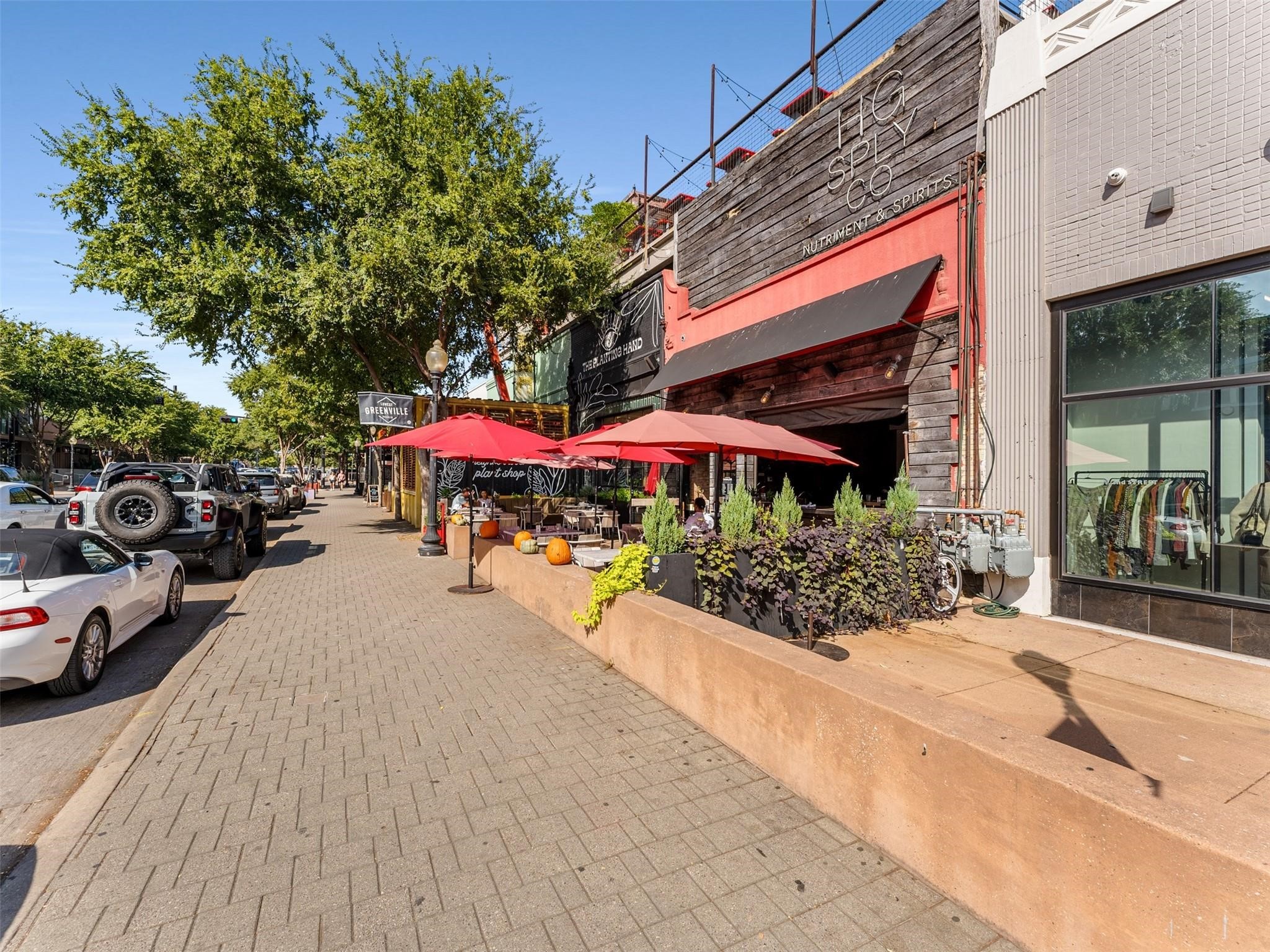 2019 N Prairie Avenue 207