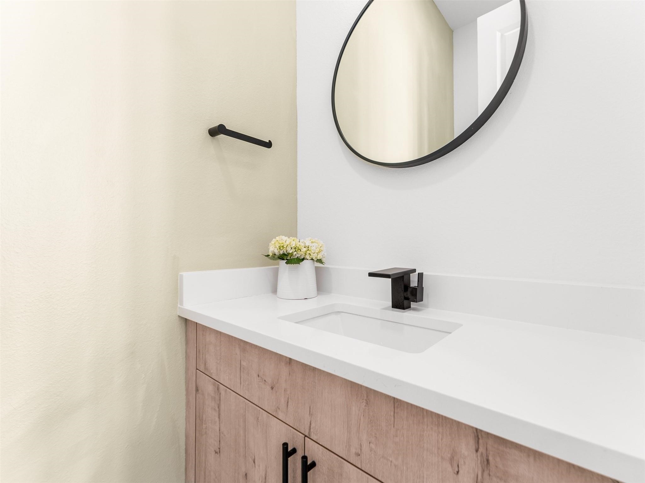 2019 N Prairie Avenue 207