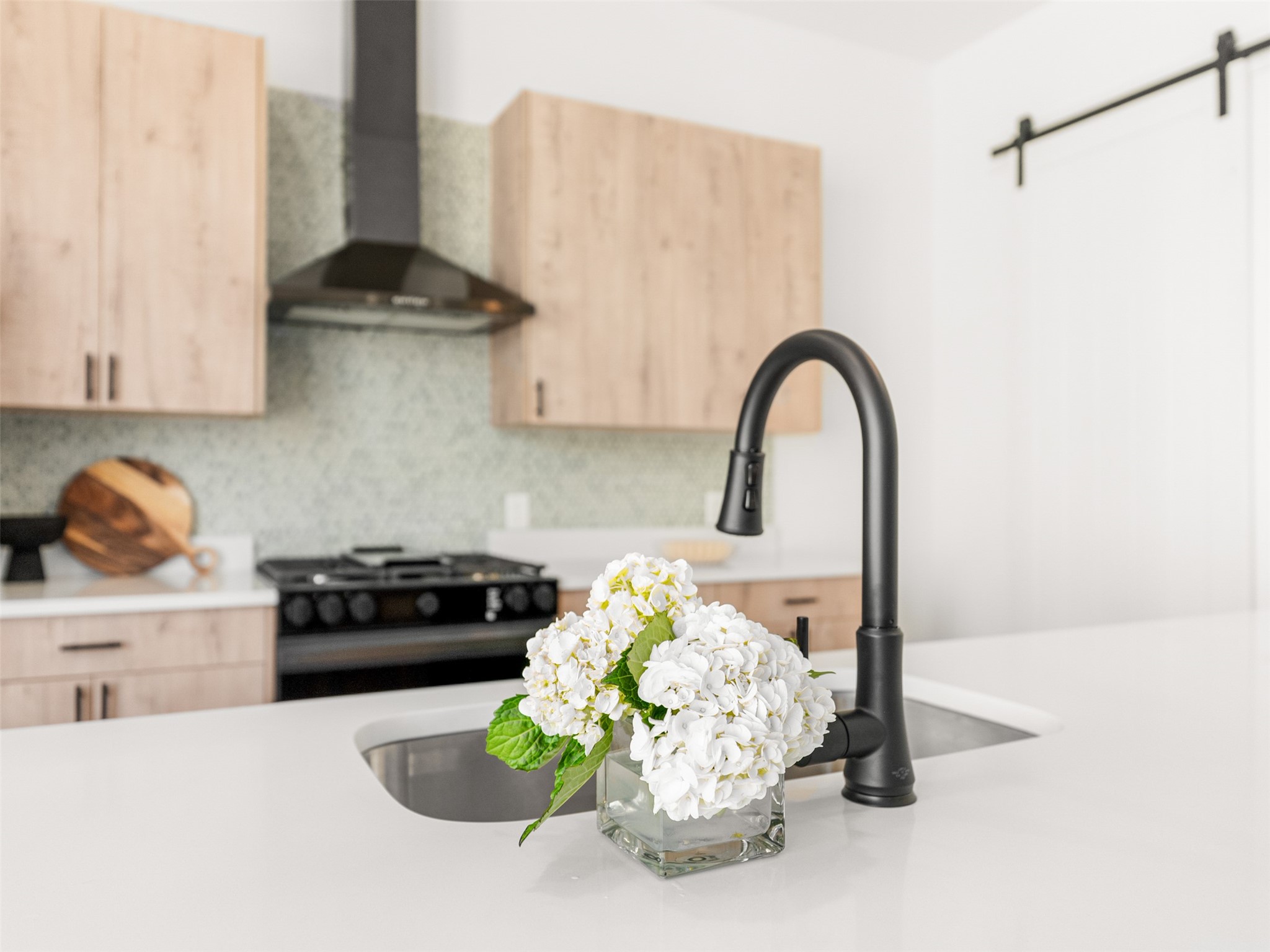 2015 N Prairie Avenue 102