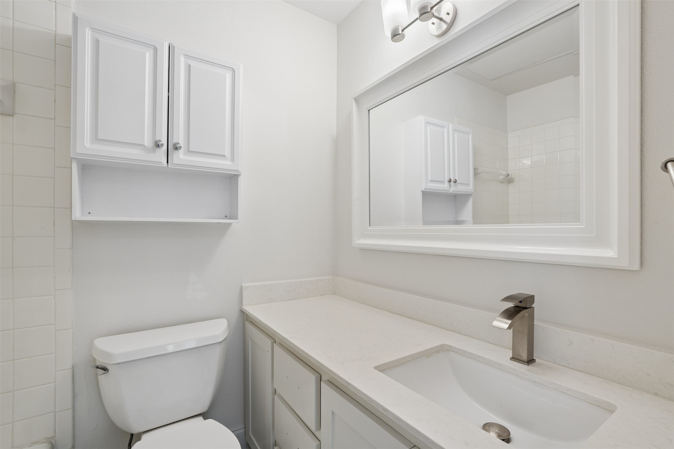 4307 Gilbert Avenue 302