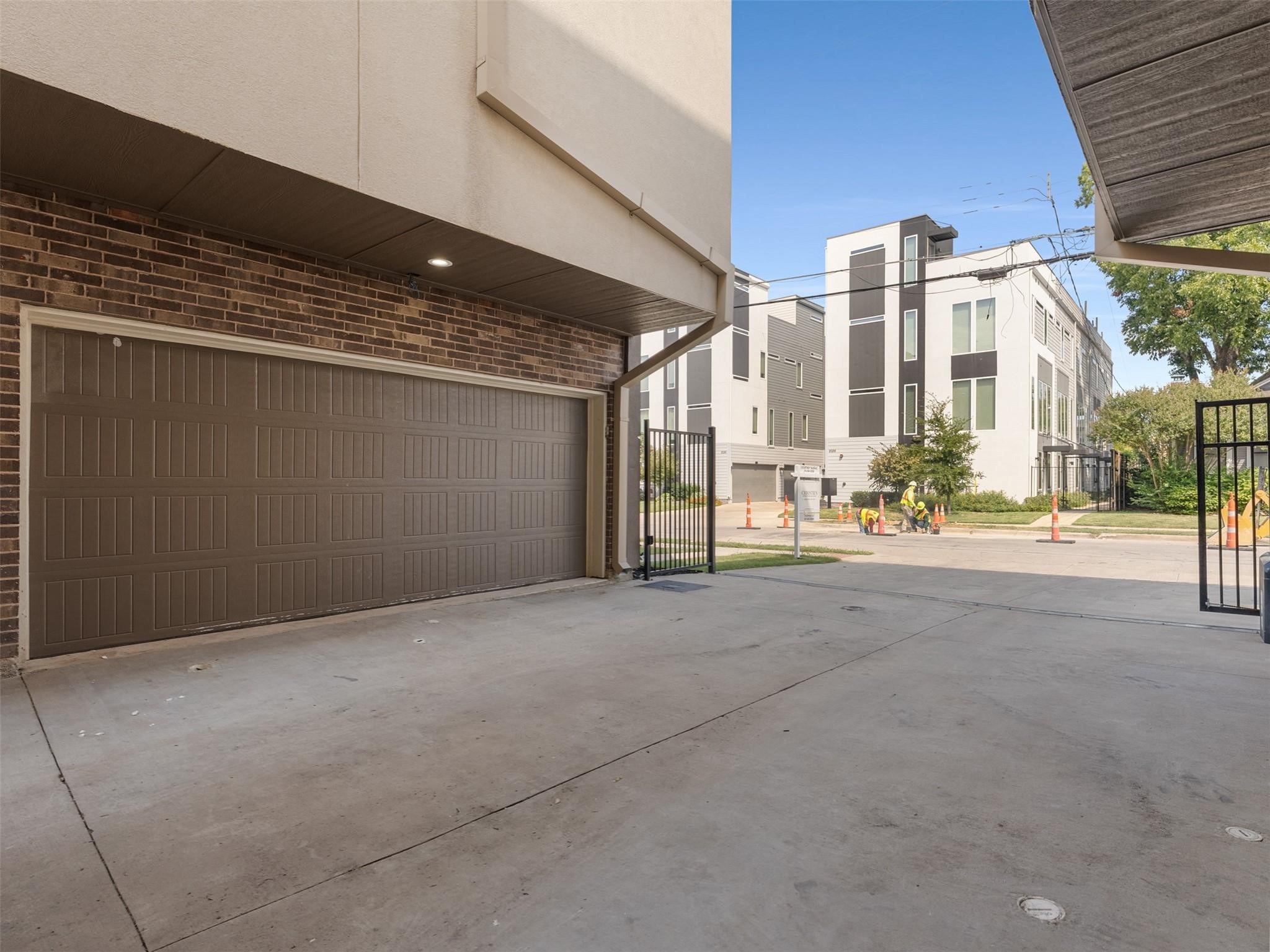 2015 N Prairie Avenue 203