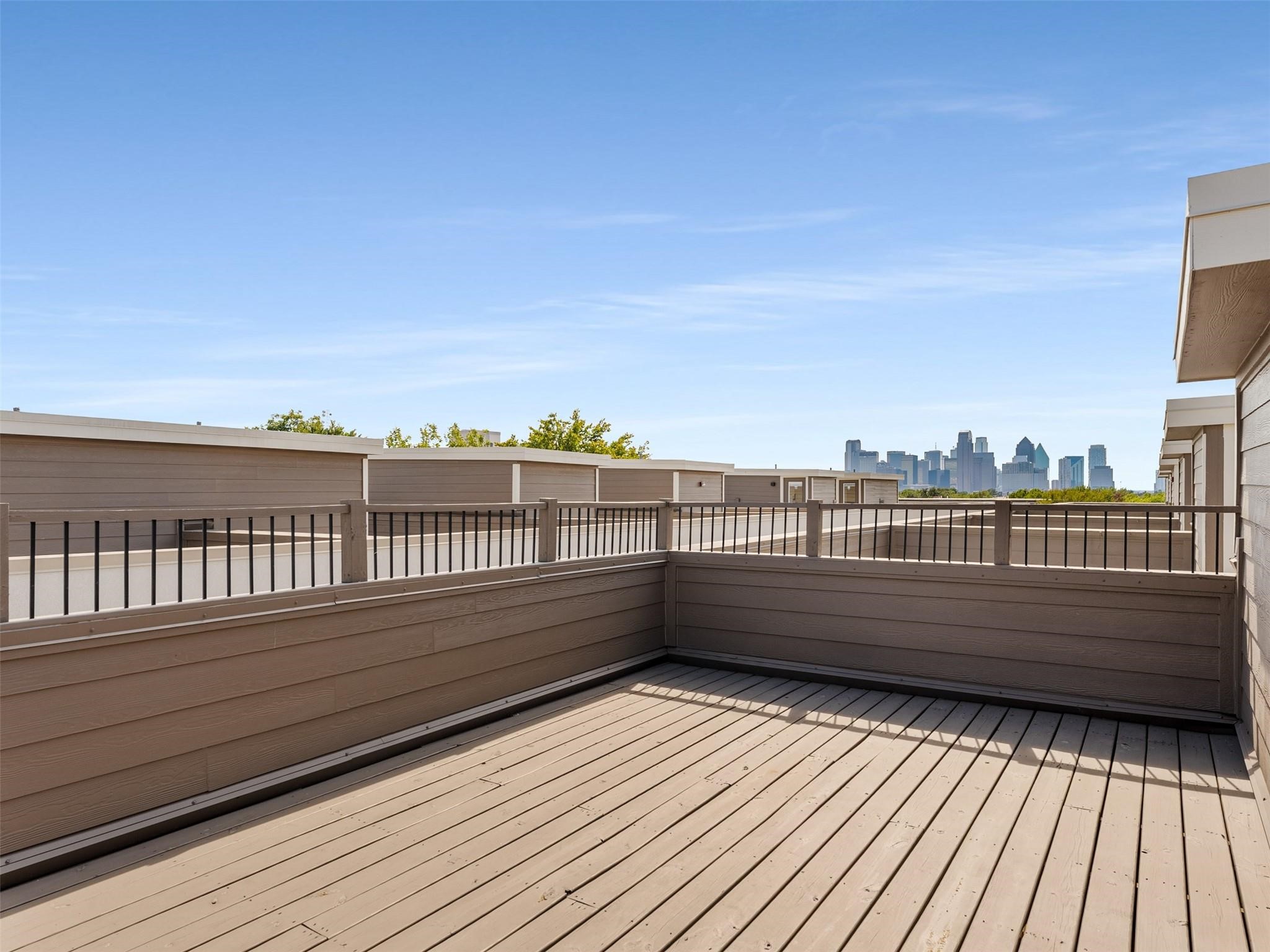 2015 N Prairie Avenue 203