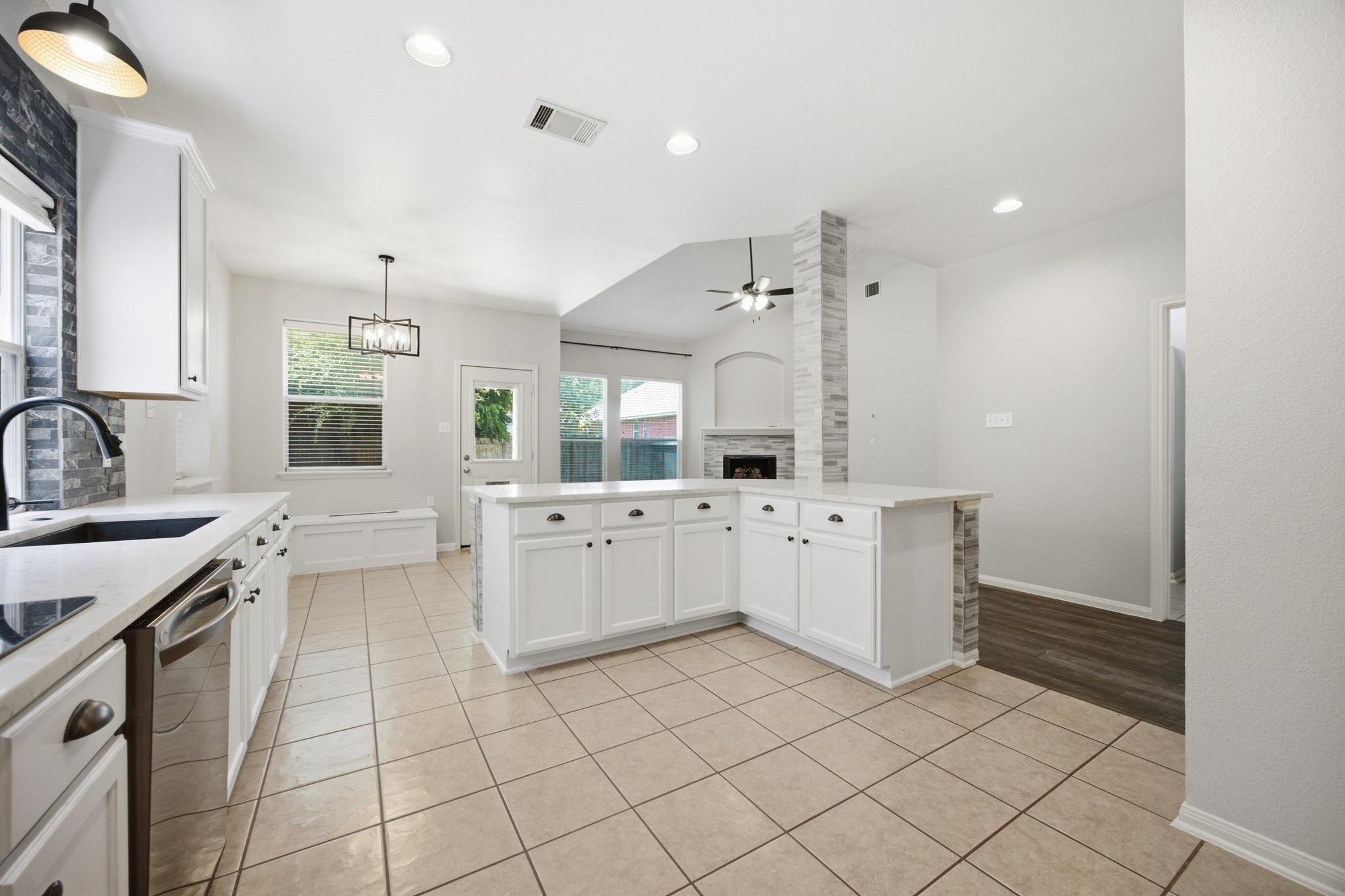 608 Spanish Oak TER