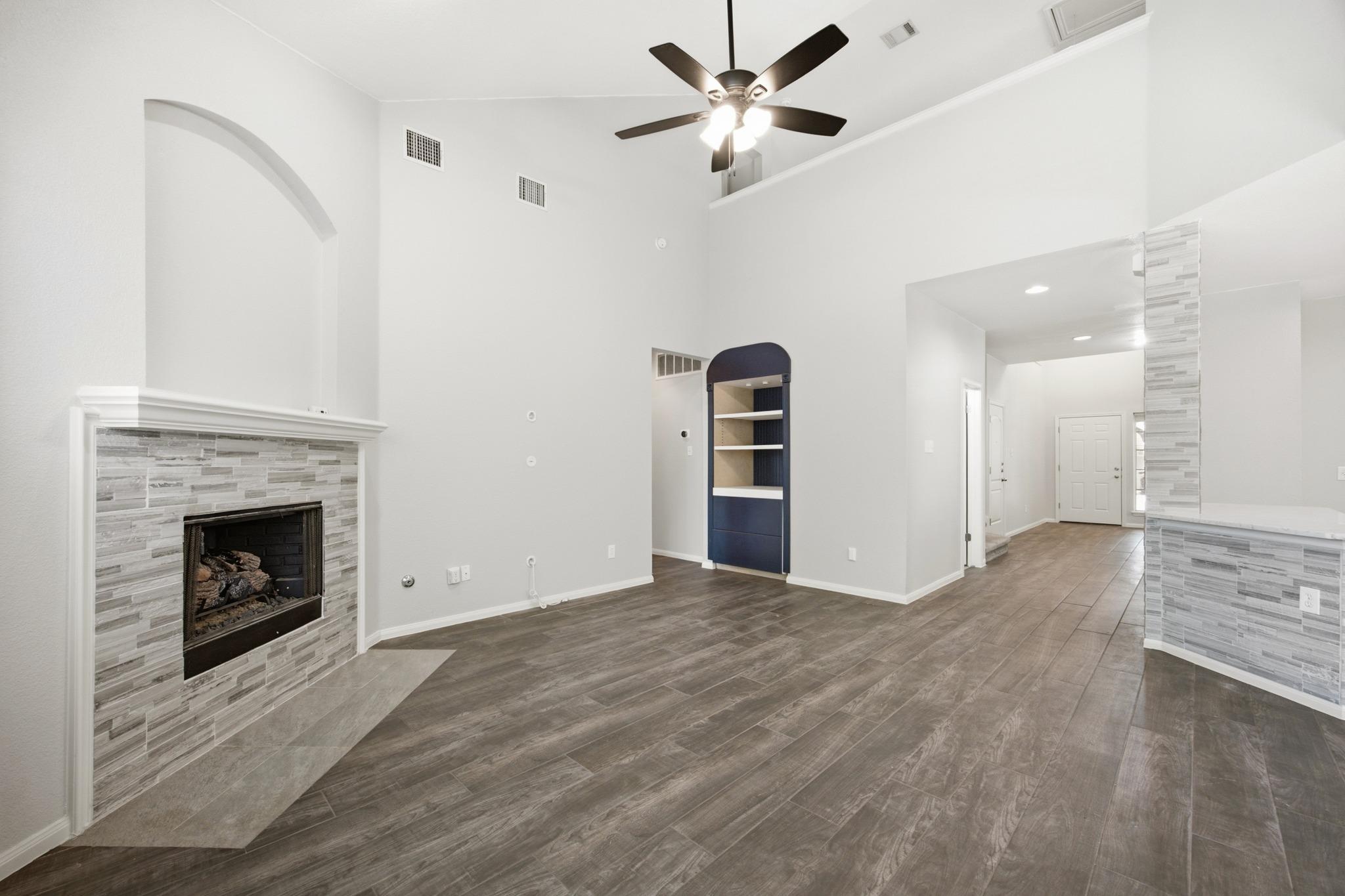 608 Spanish Oak TER