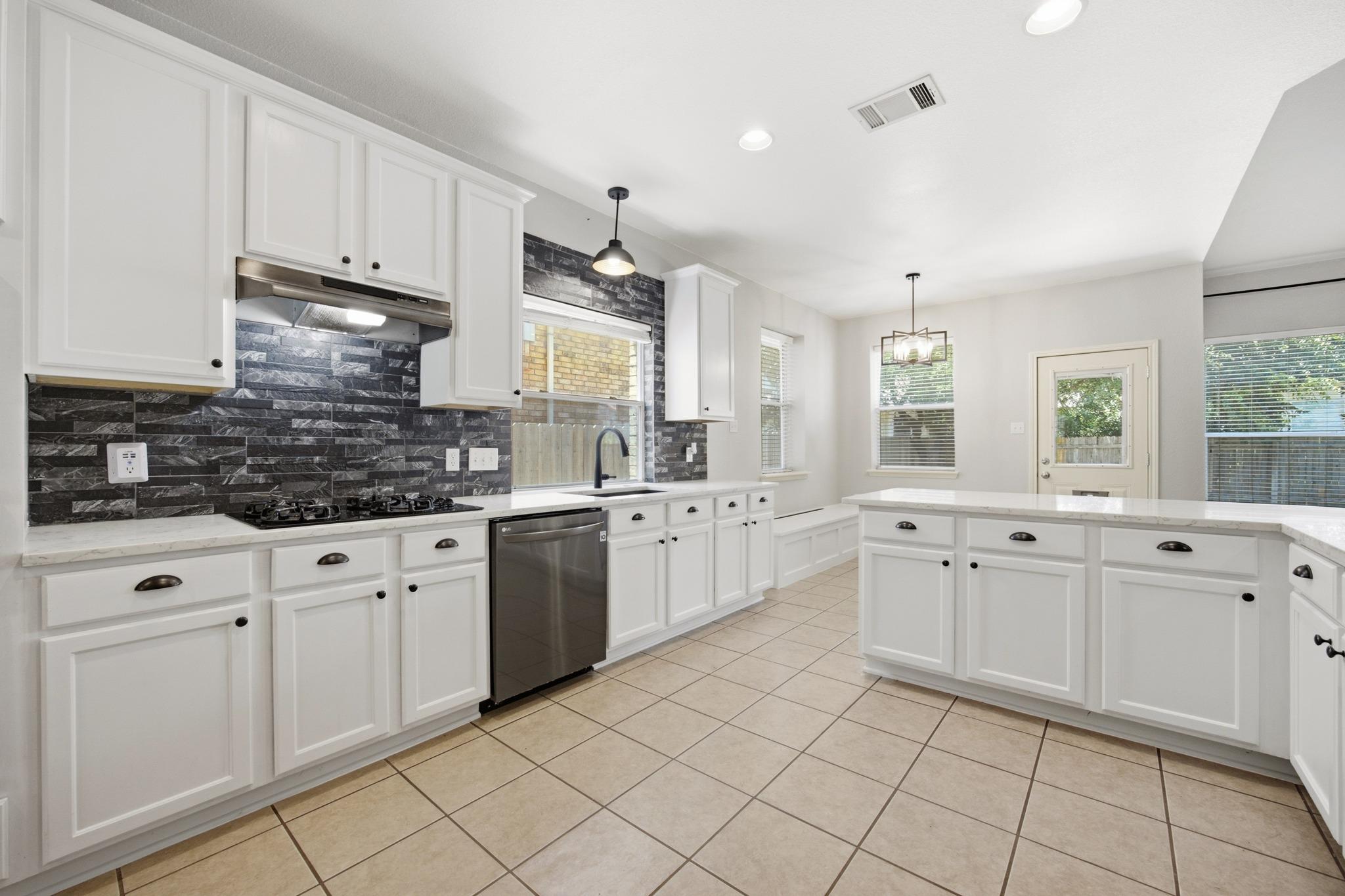 608 Spanish Oak TER