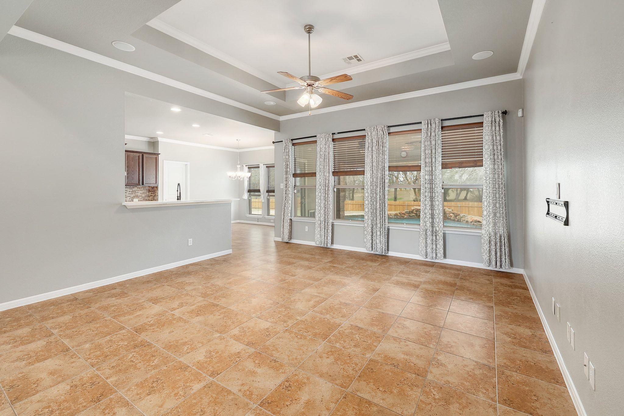 7238 Valley Mist DR