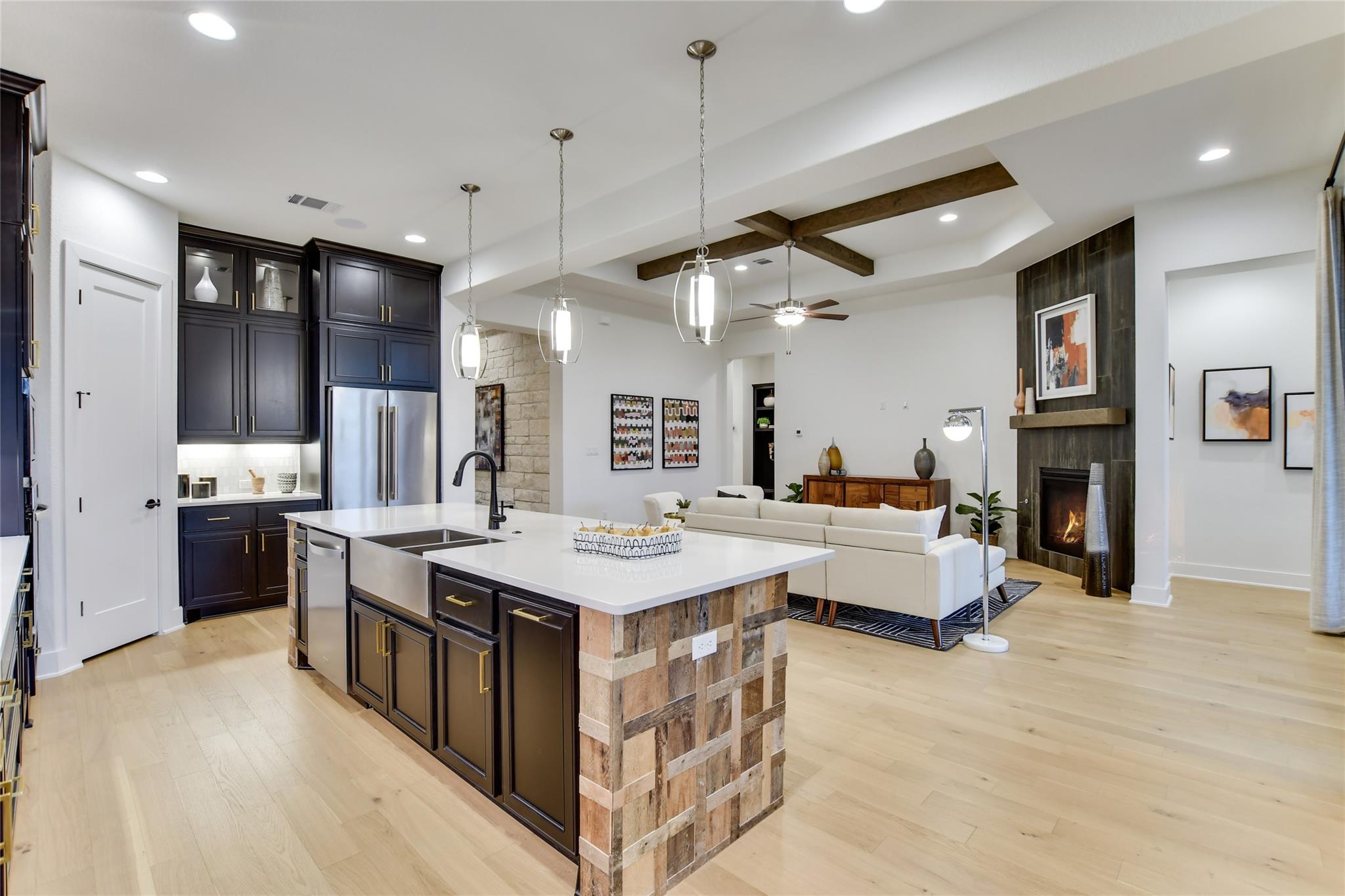 19617 Serenity LN