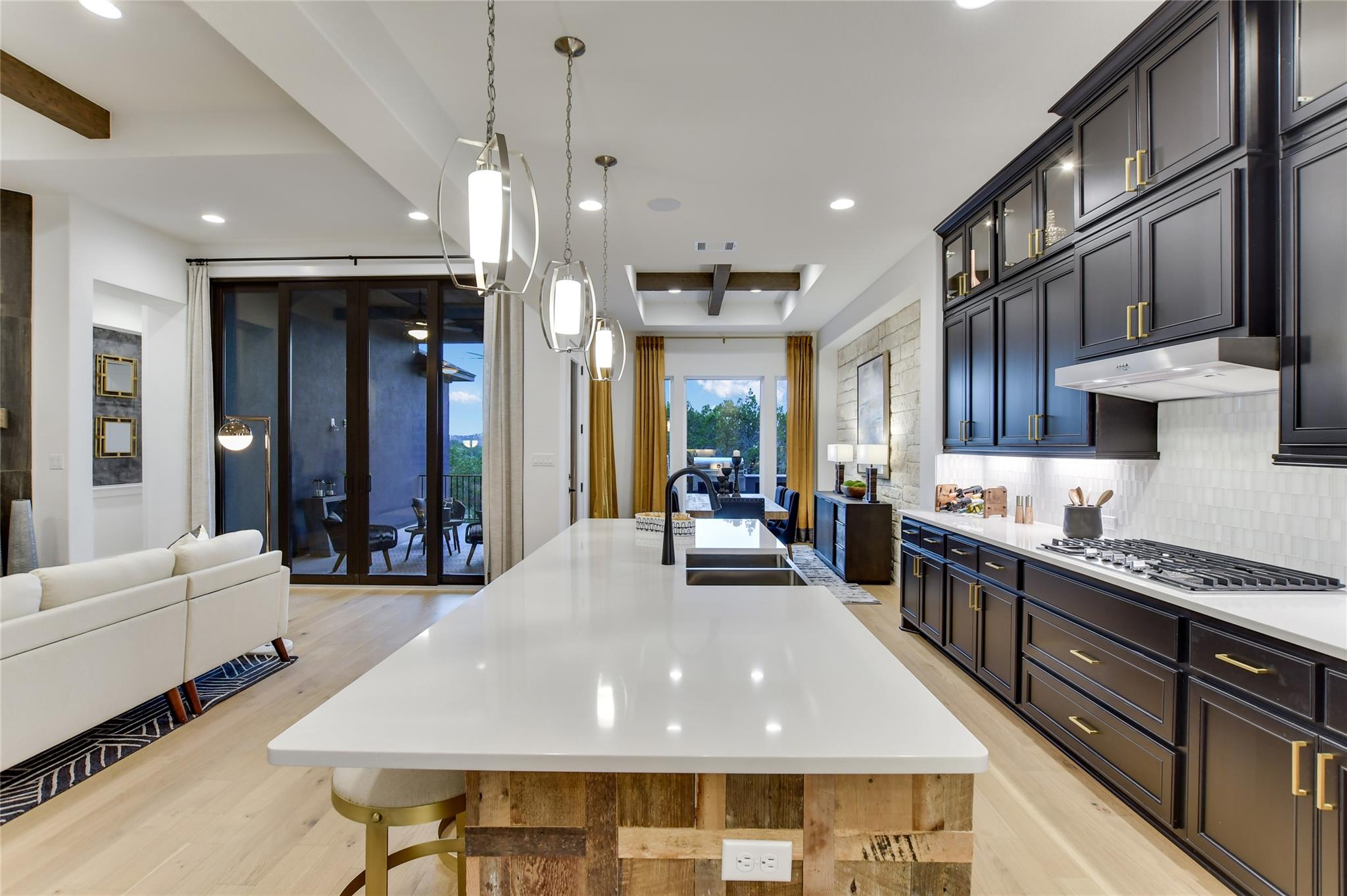 19617 Serenity LN