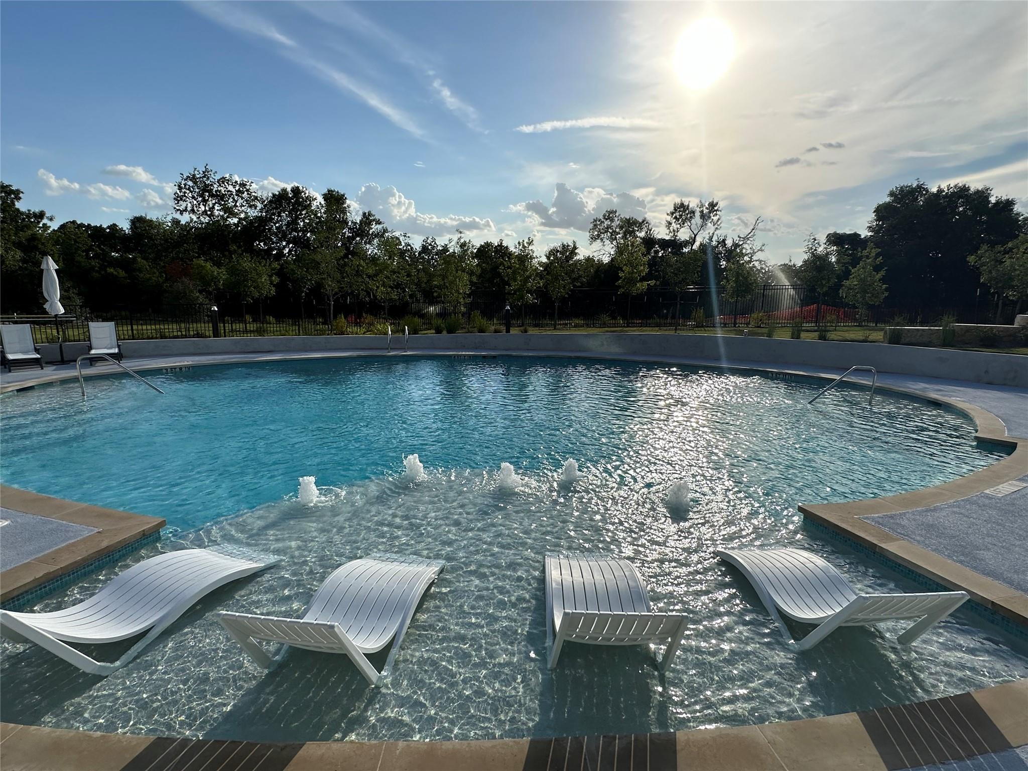 4802 S Congress Ave # 107