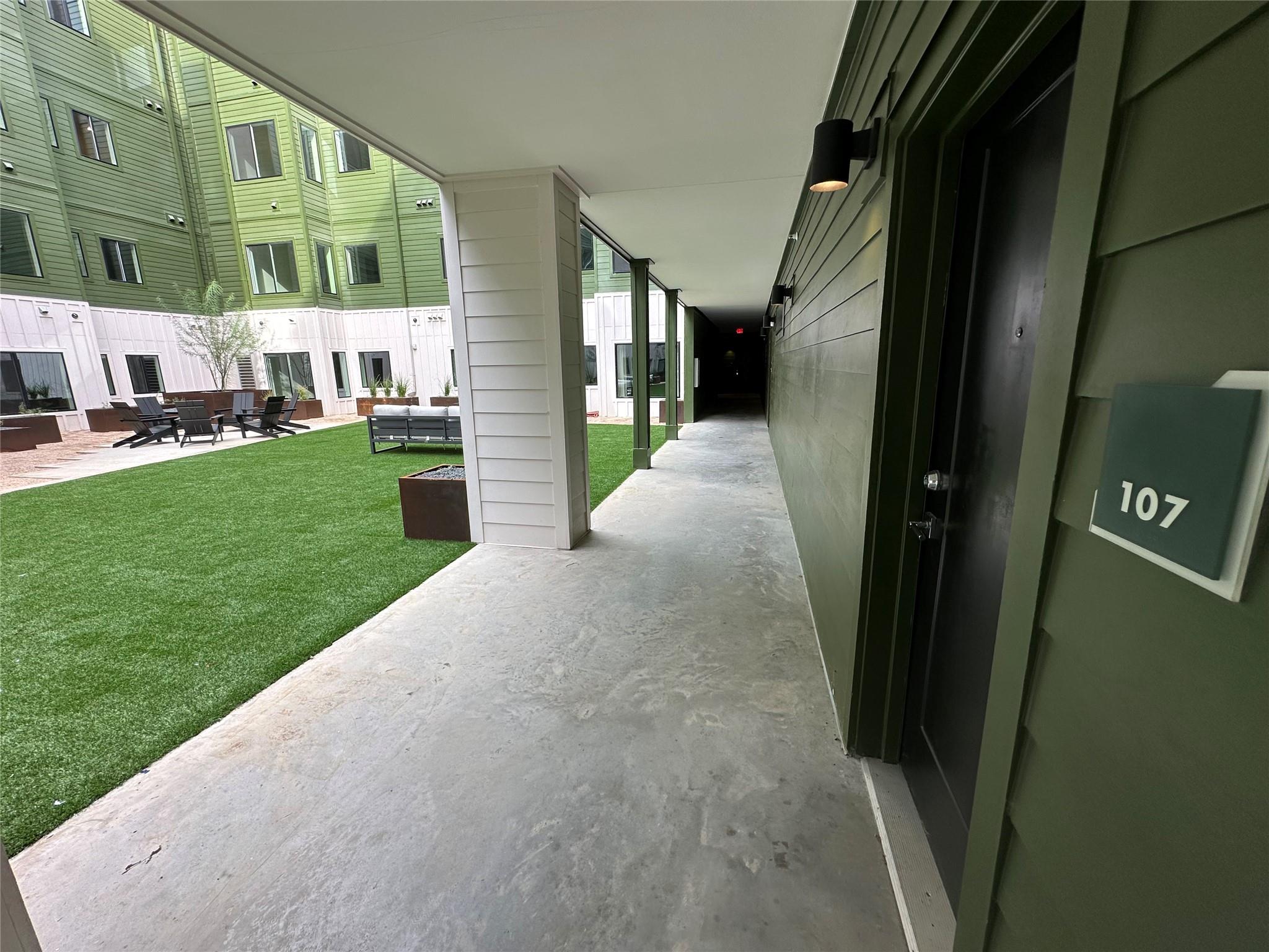 4802 S Congress Ave # 107