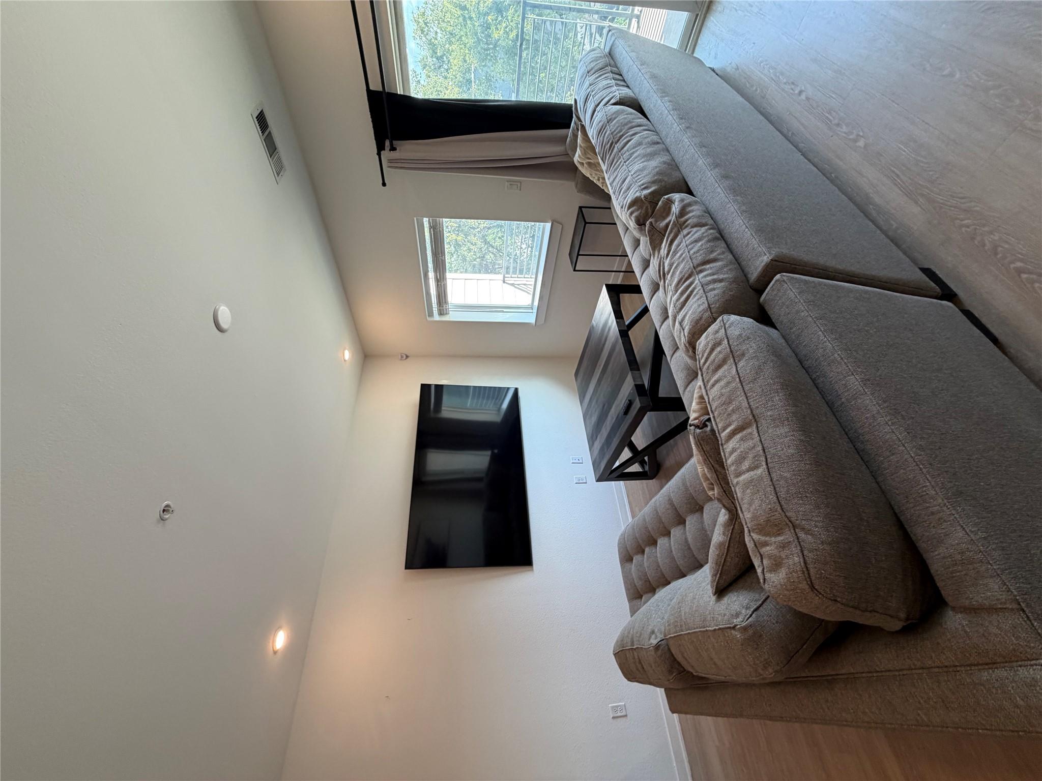4802 S Congress Ave # 107