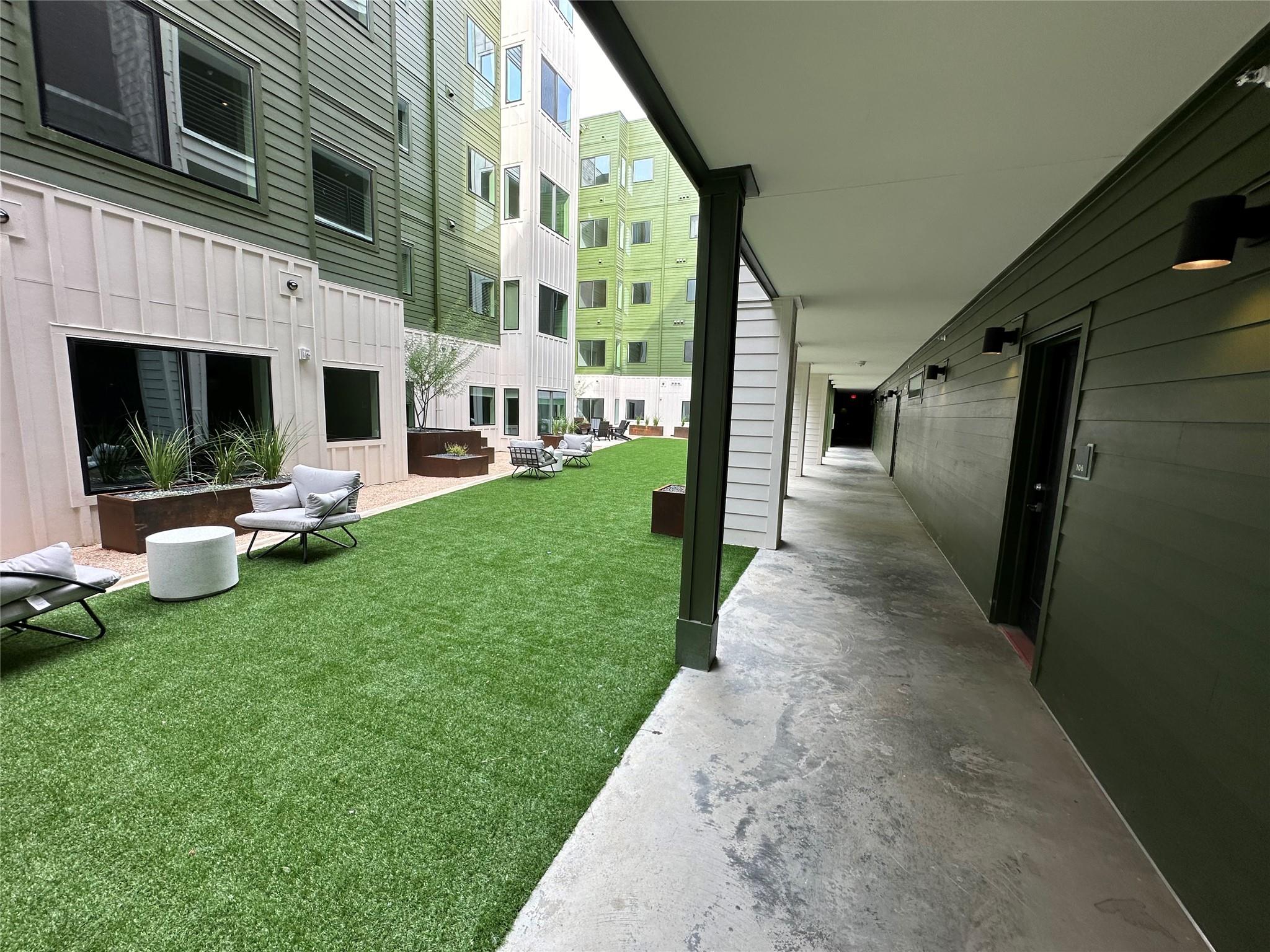 4802 S Congress Ave # 107