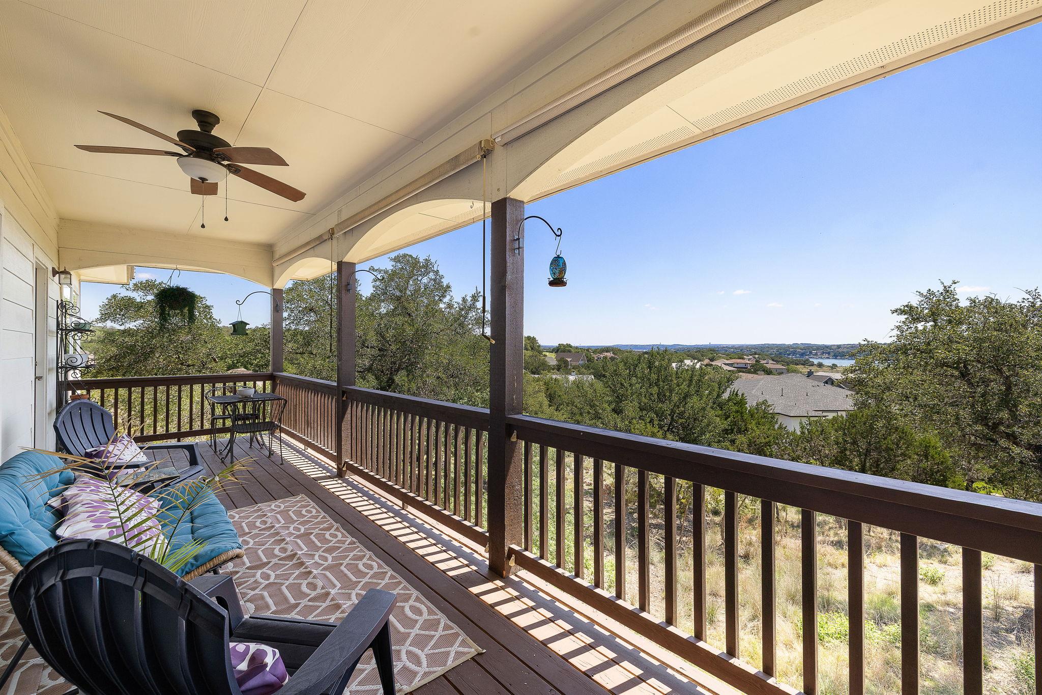 501 Lakeland CIR