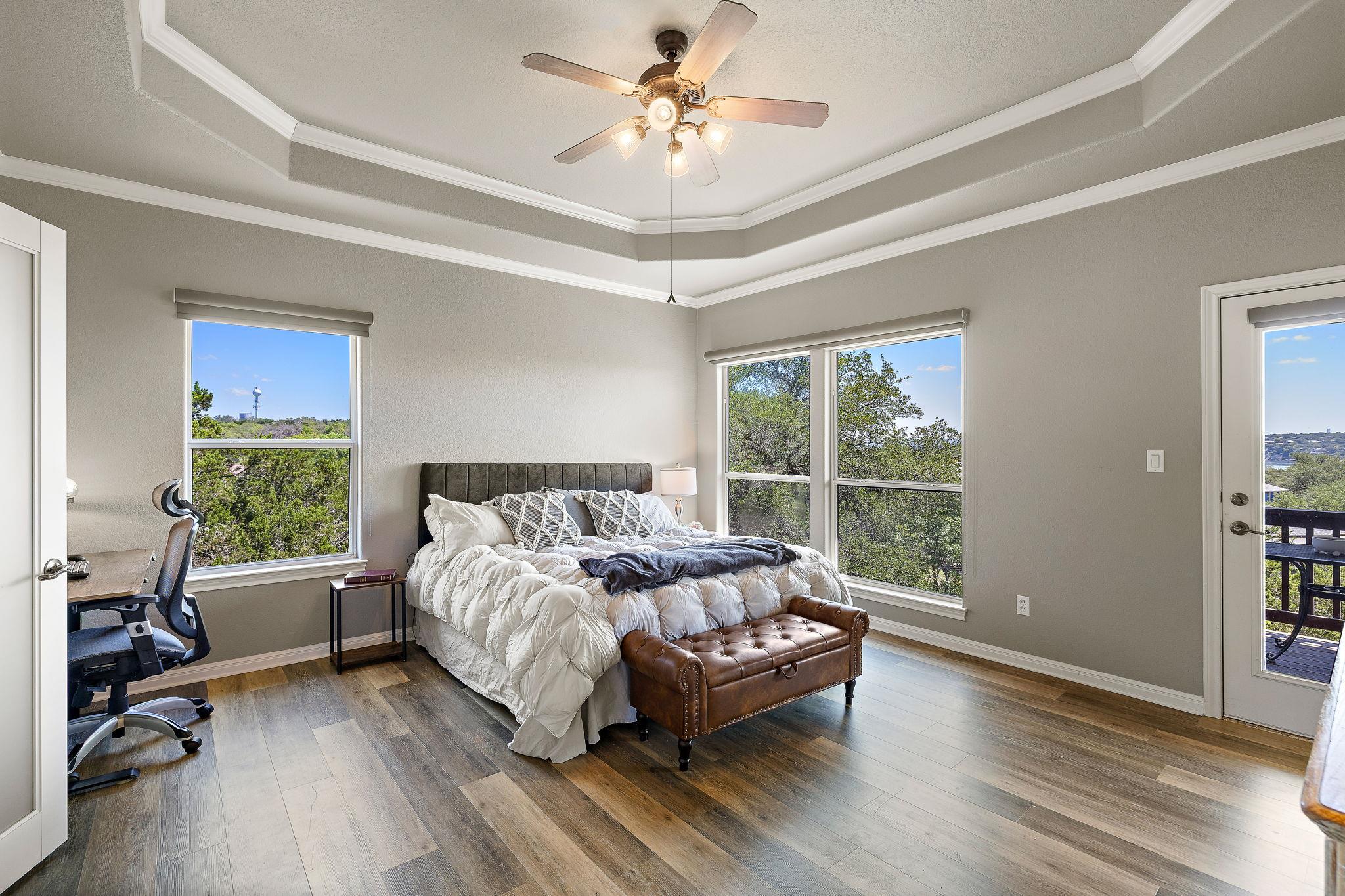 501 Lakeland CIR