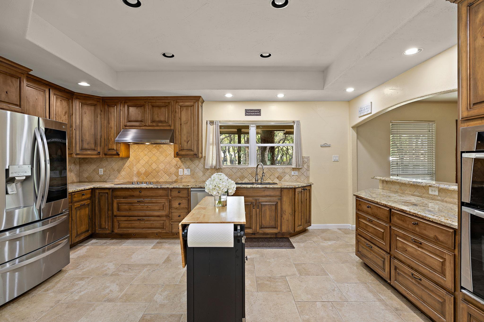4204 Oro CT