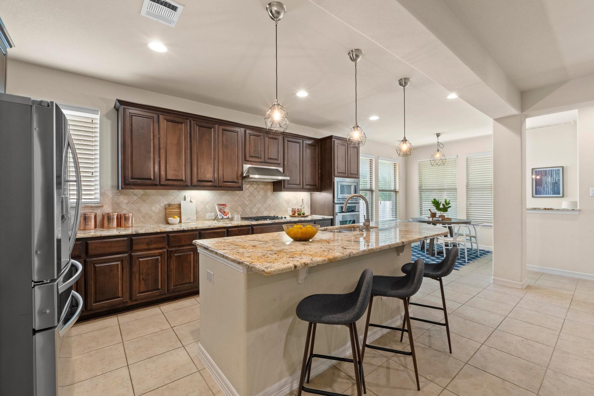 4013 Gloucester DR