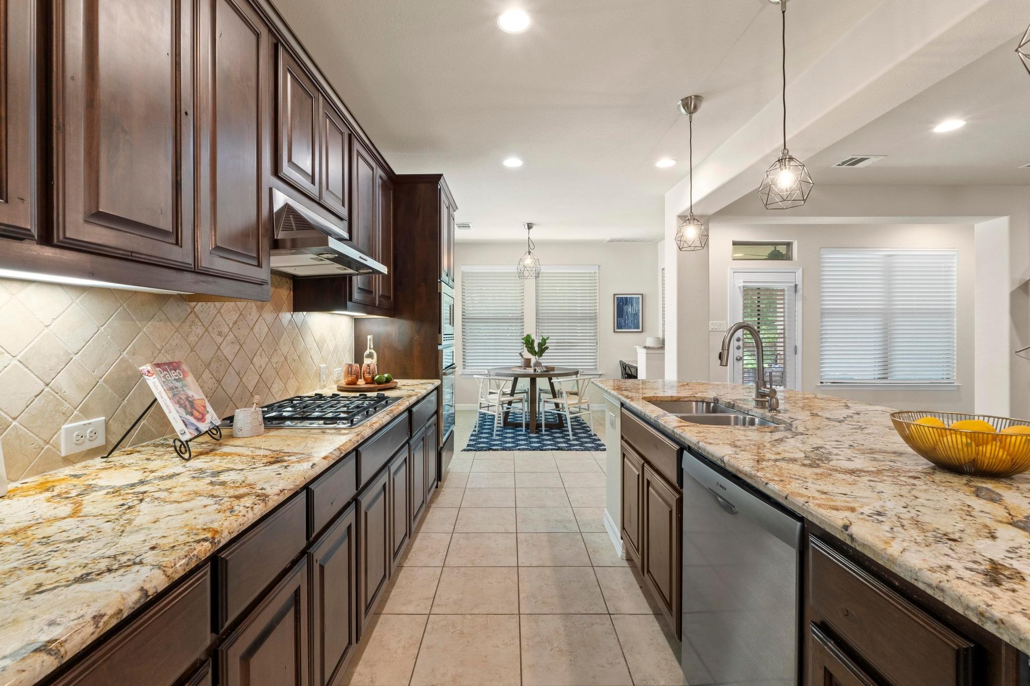4013 Gloucester DR