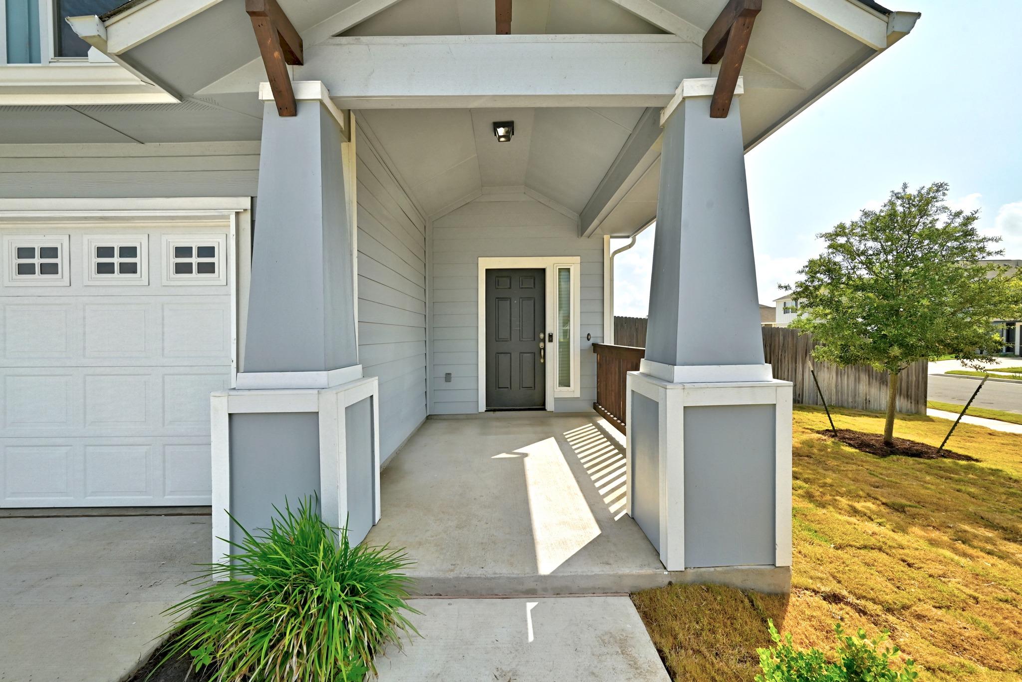 108 Living Reef DR