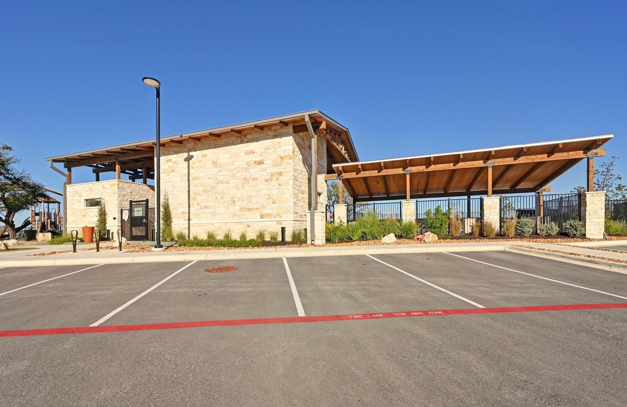 331 Sawtooth Mountain WAY