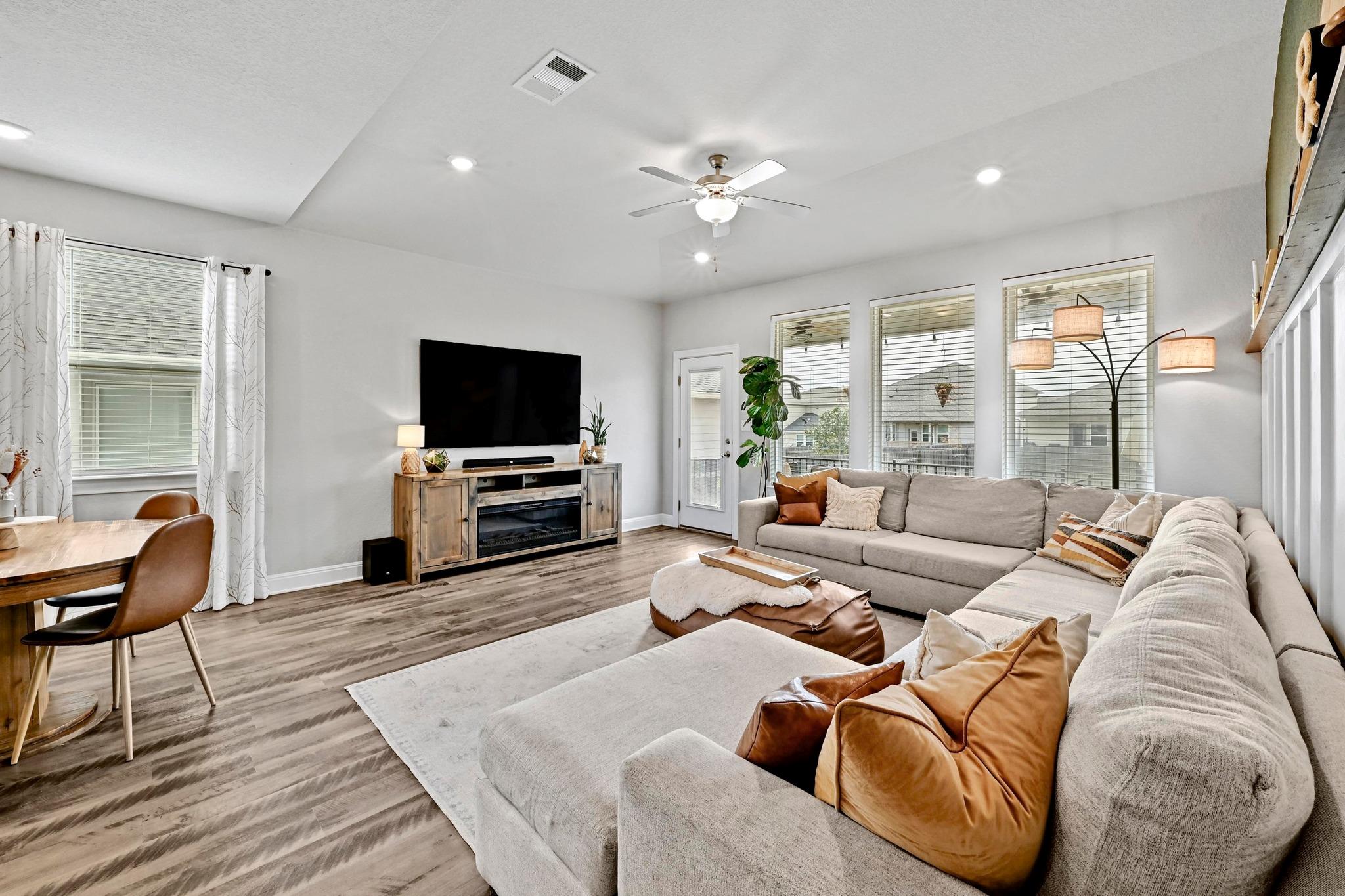 331 Sawtooth Mountain WAY