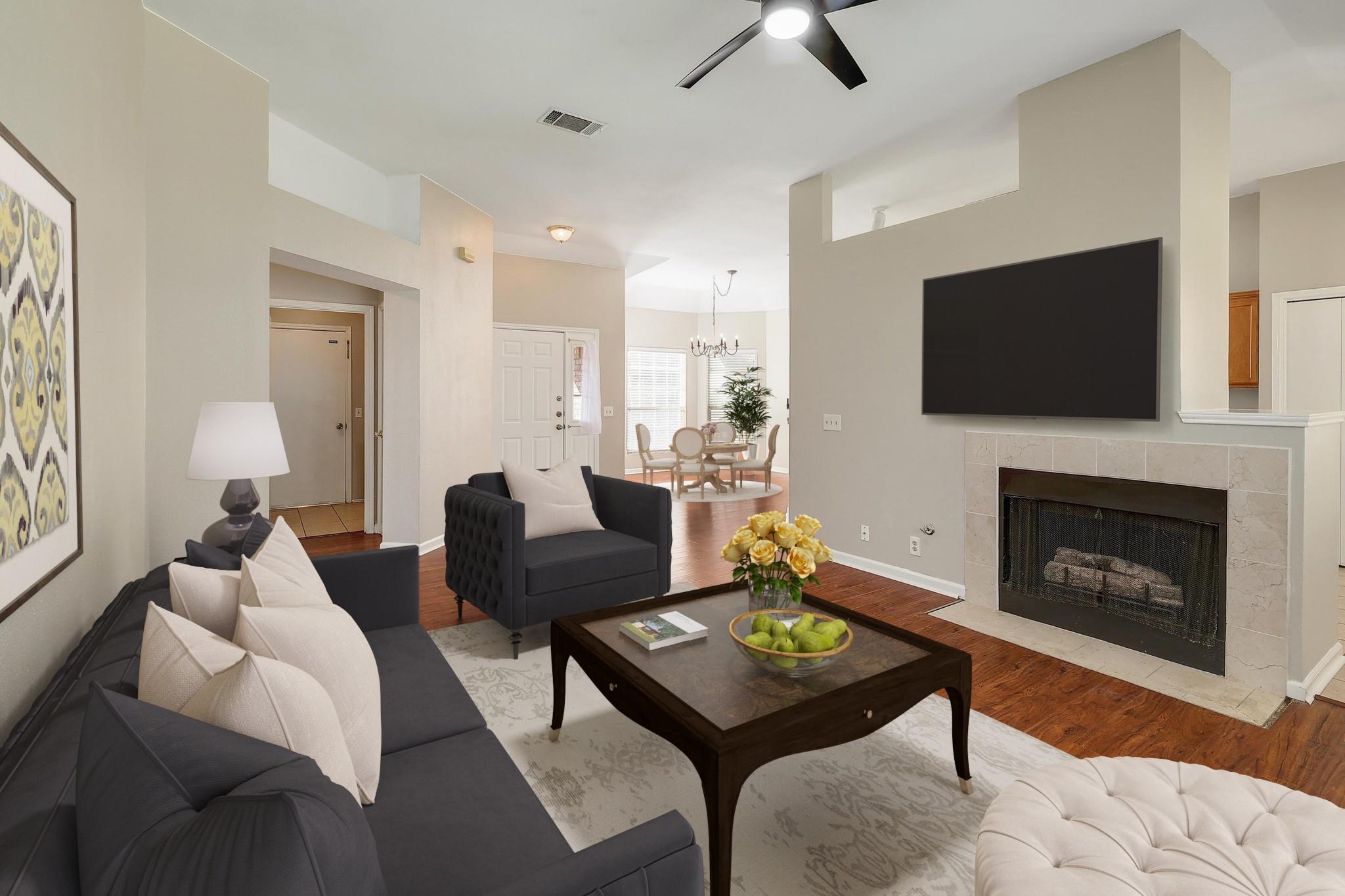 1813 Lion Heart DR