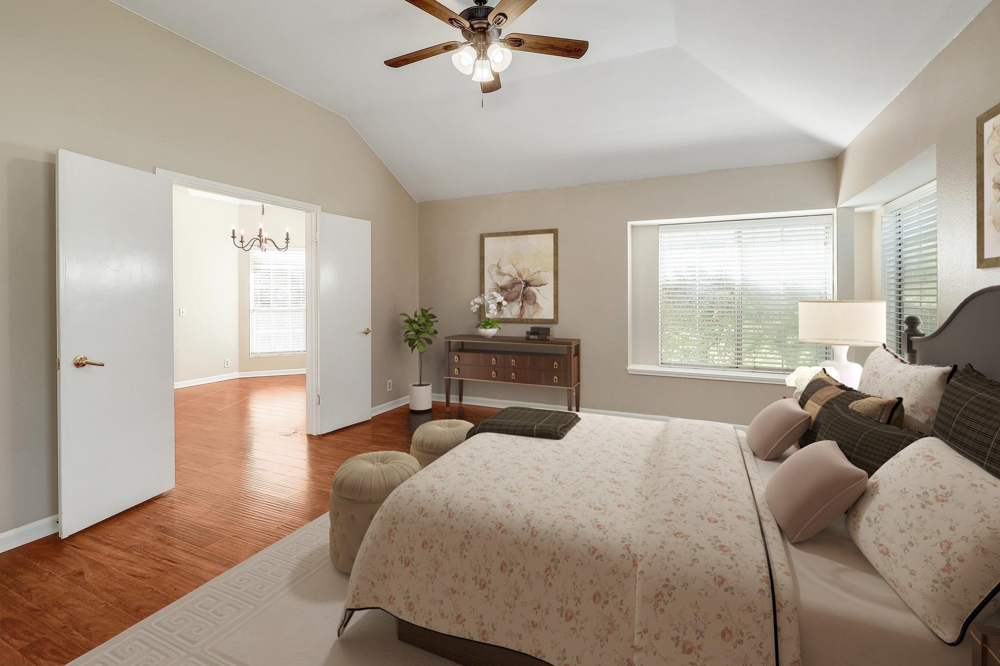 1813 Lion Heart DR