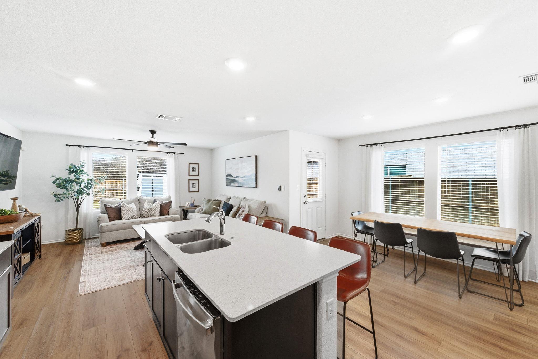 200 George Neggan LN