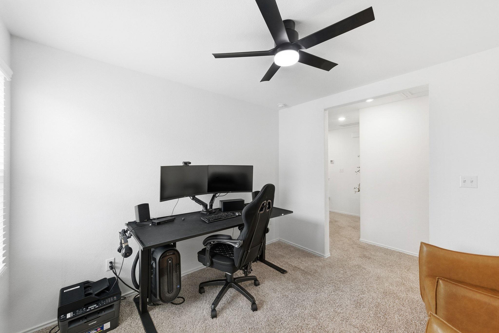 200 George Neggan LN