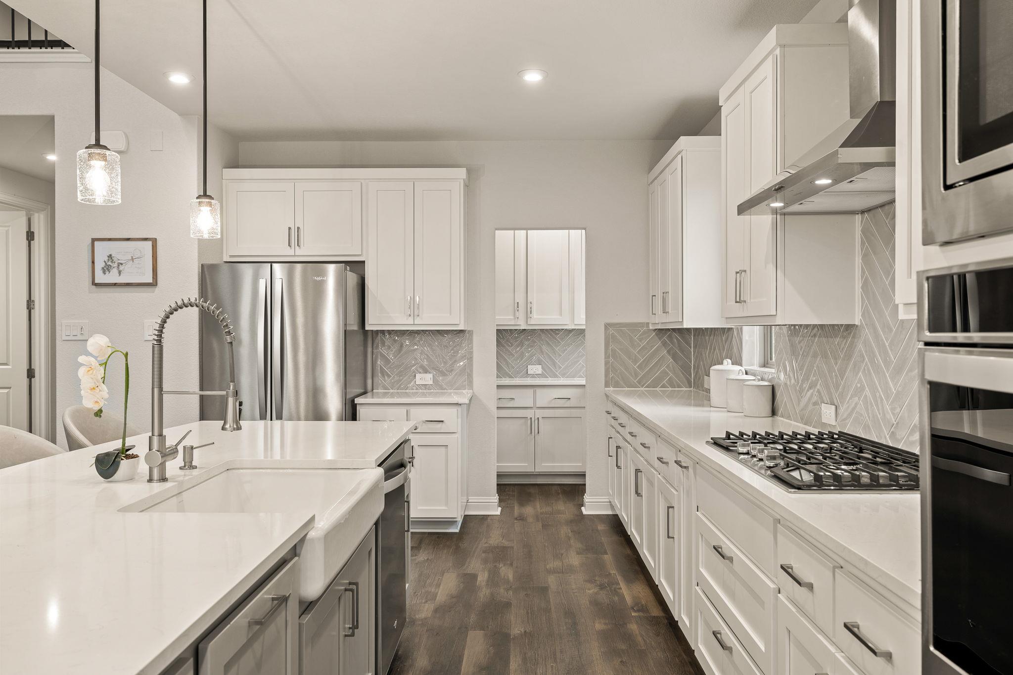 22313 Hidden Sage CIR