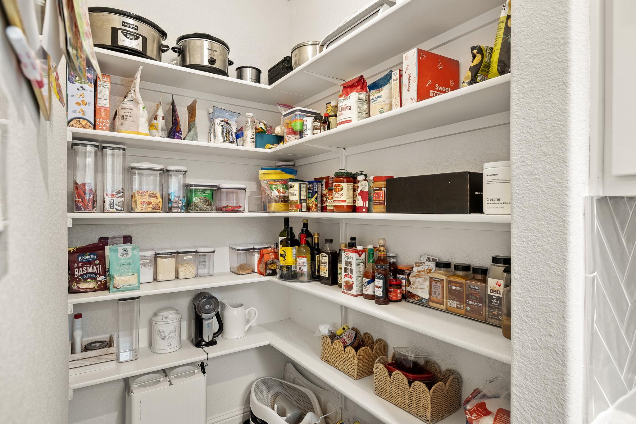 22313 Hidden Sage CIR