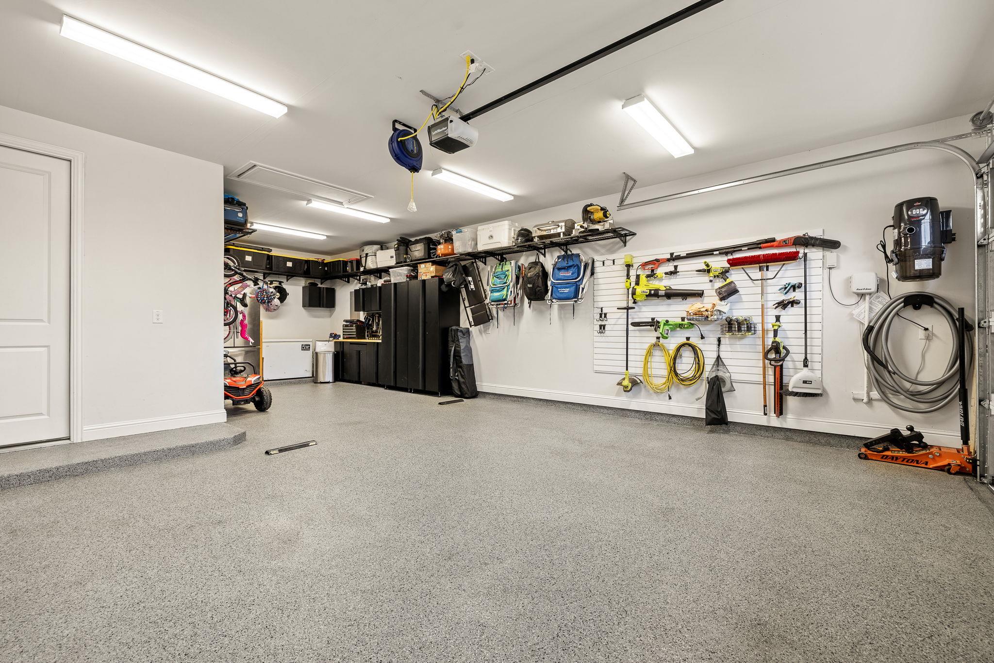 22313 Hidden Sage CIR