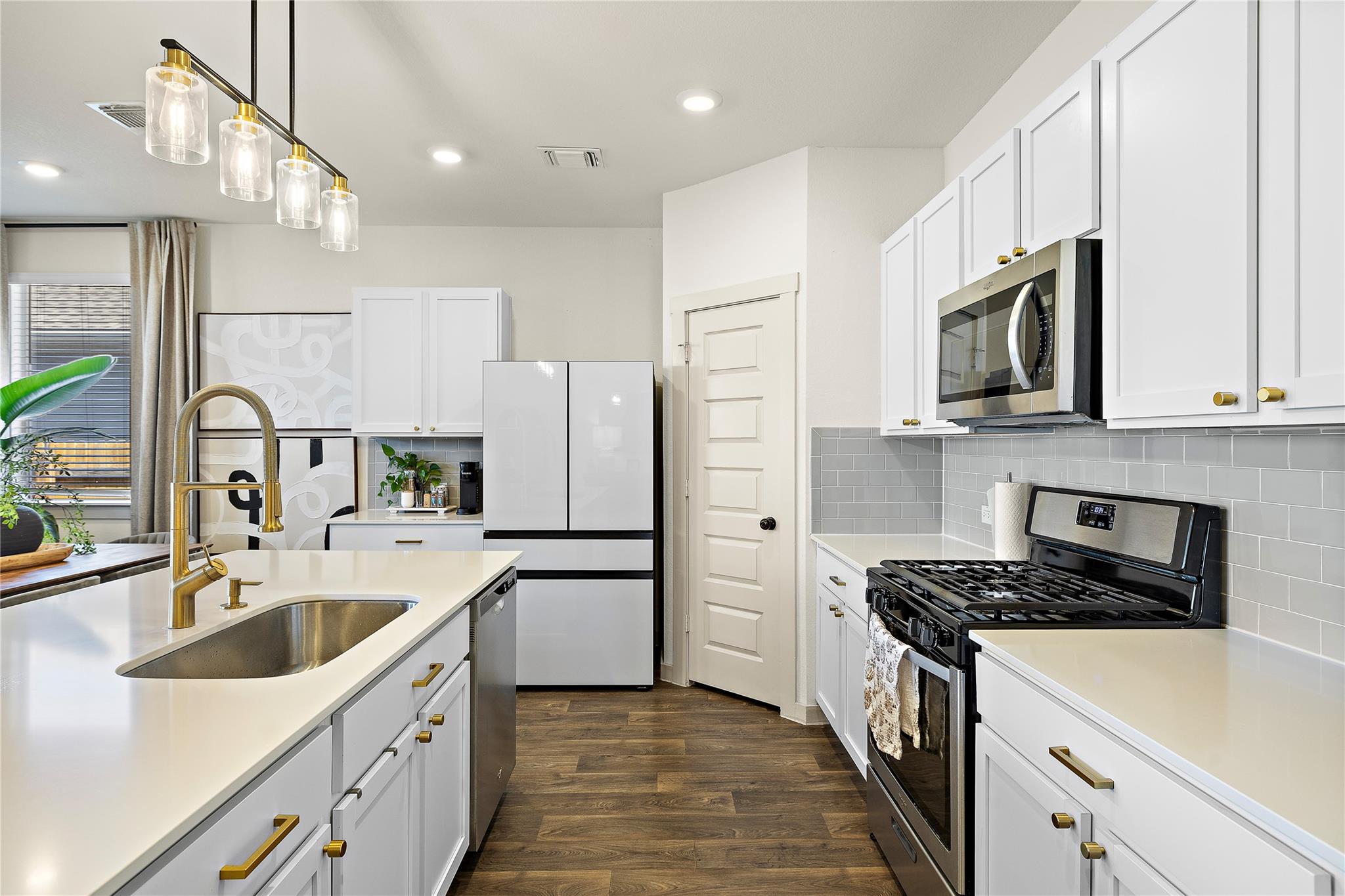 219 Greens Bayou TRL