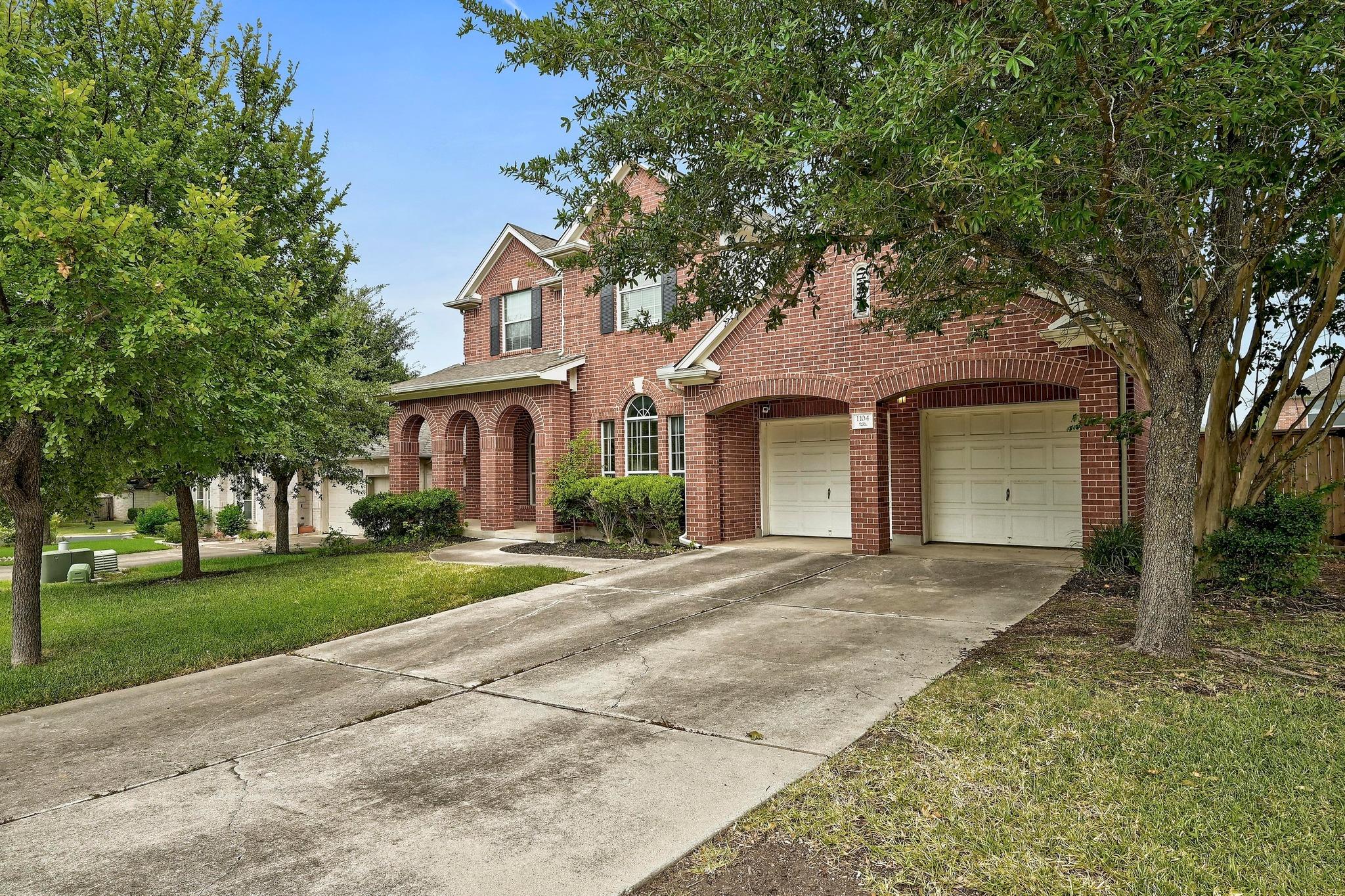 1104 Stone Slope CT
