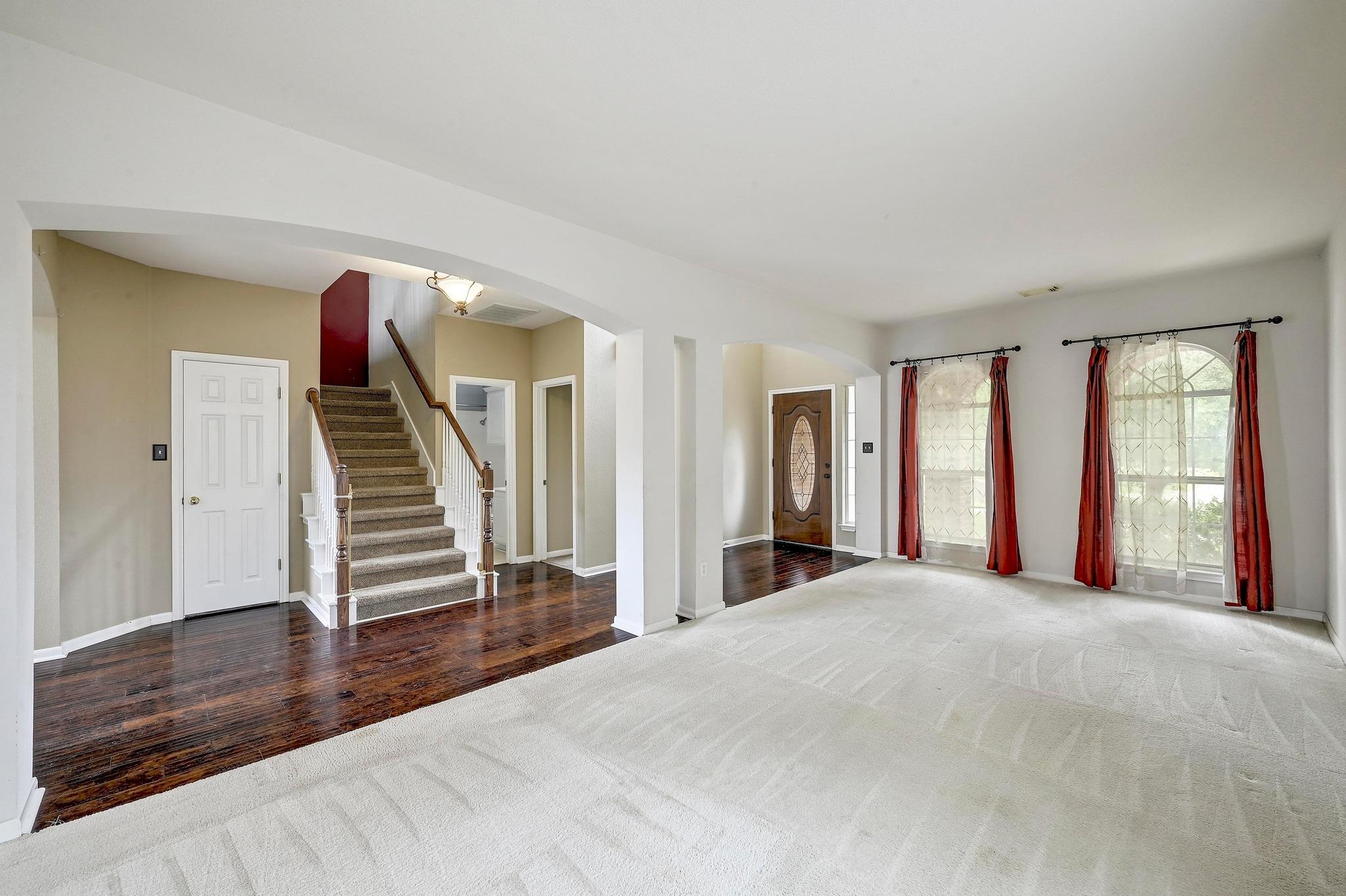 1104 Stone Slope CT