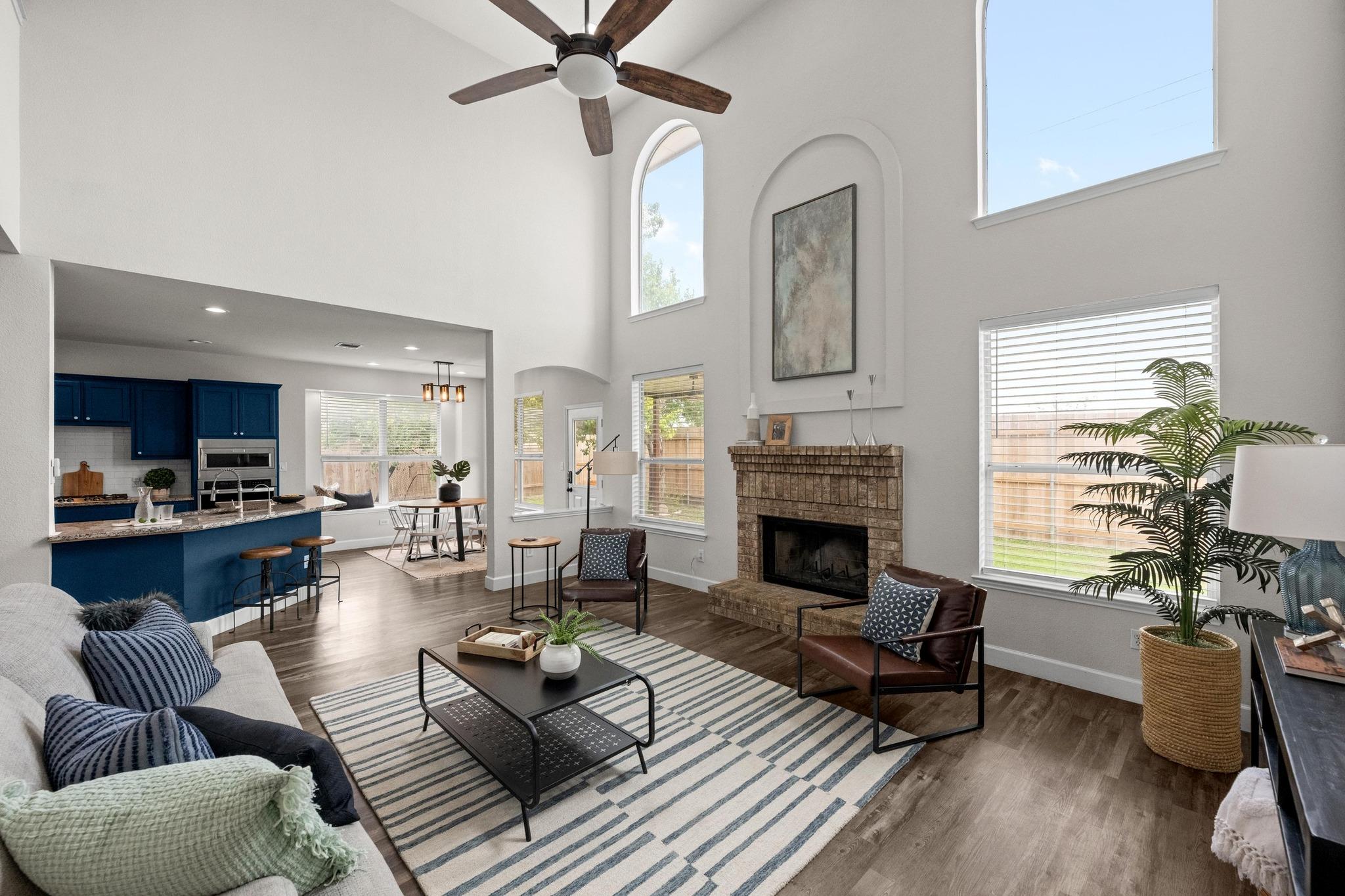 122 Retama DR