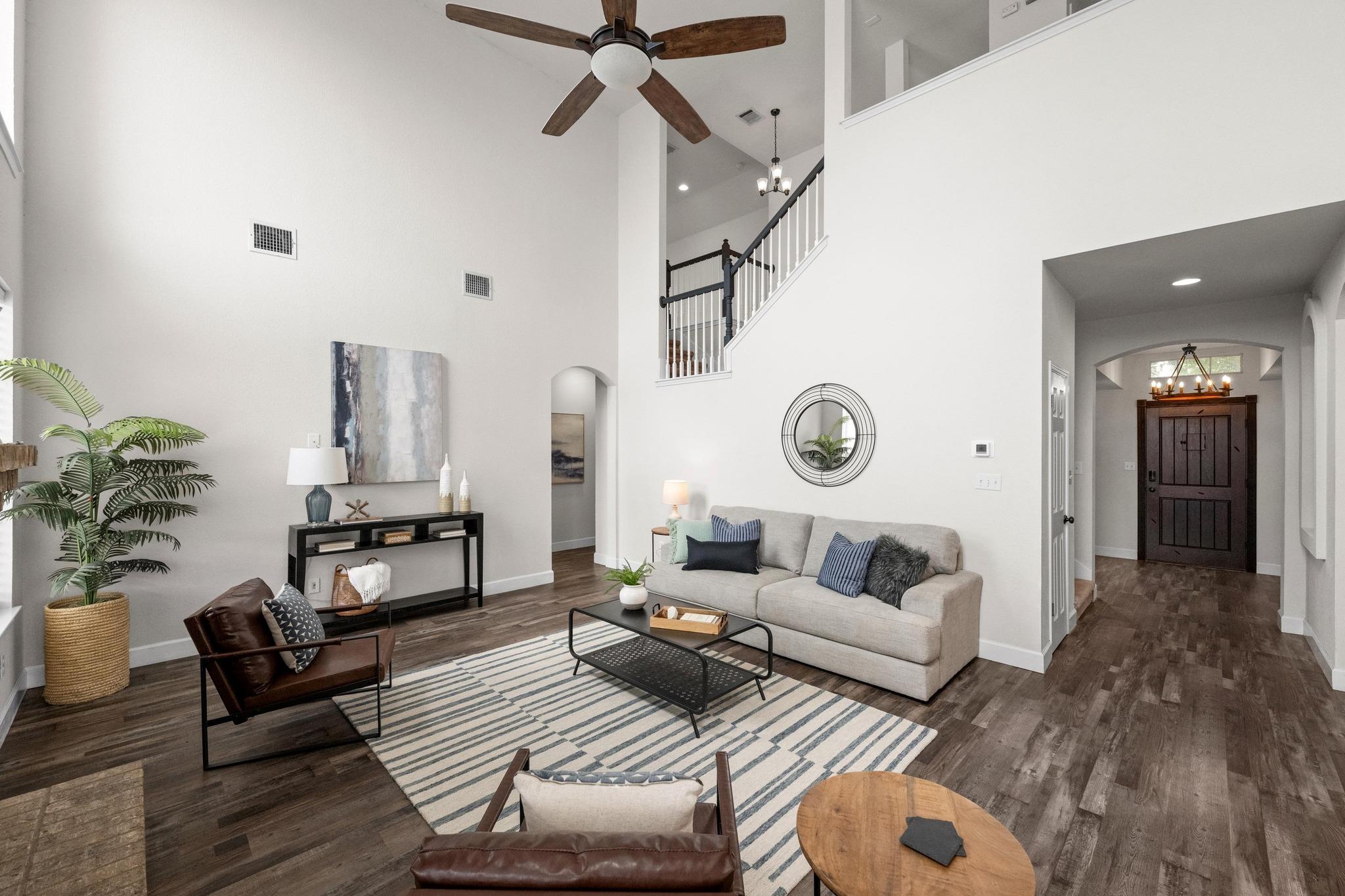122 Retama DR